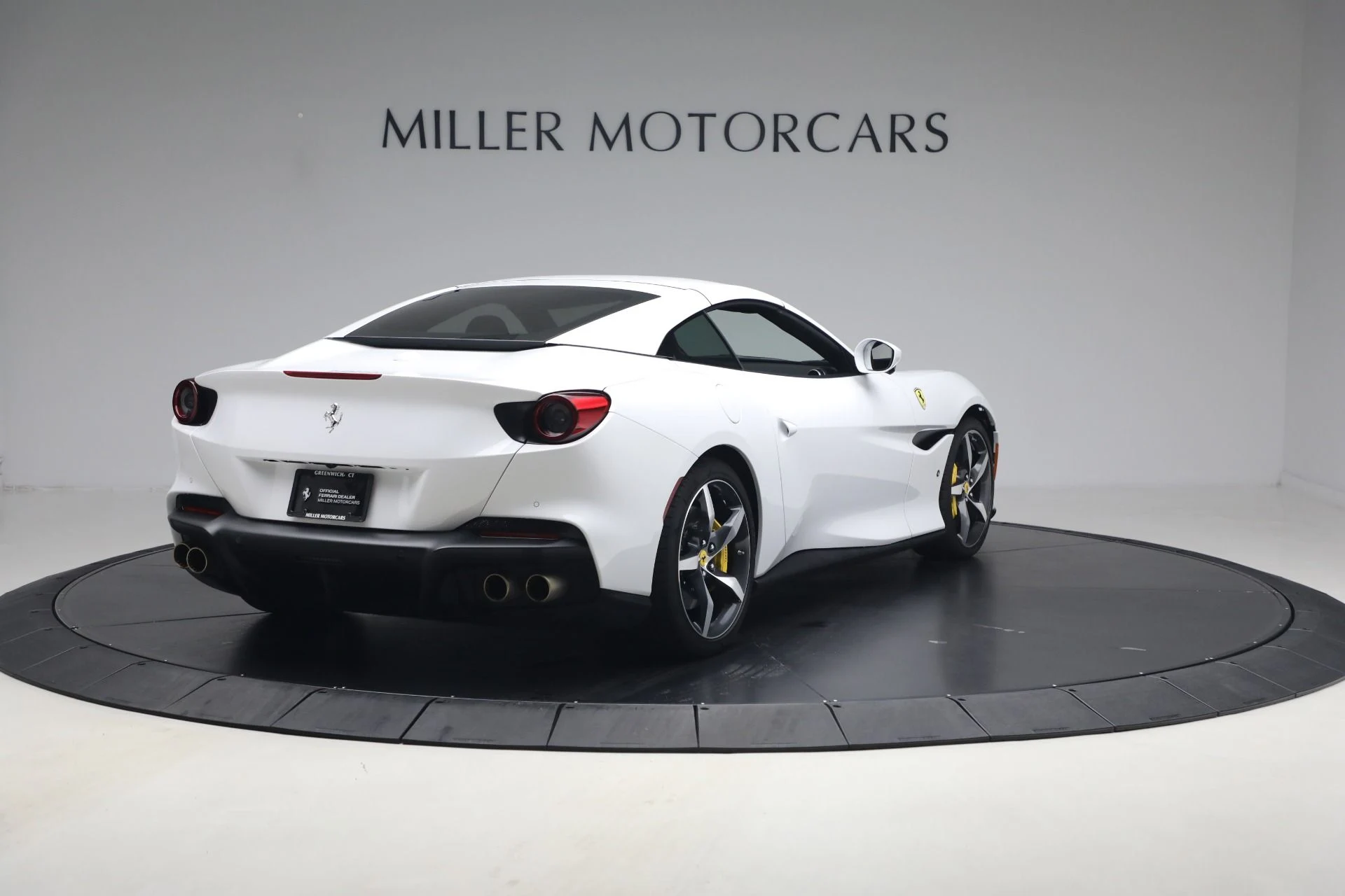 mph029_3424633385_Used_2023_Ferrari_Portofino_M_1778360641_4192941bd3