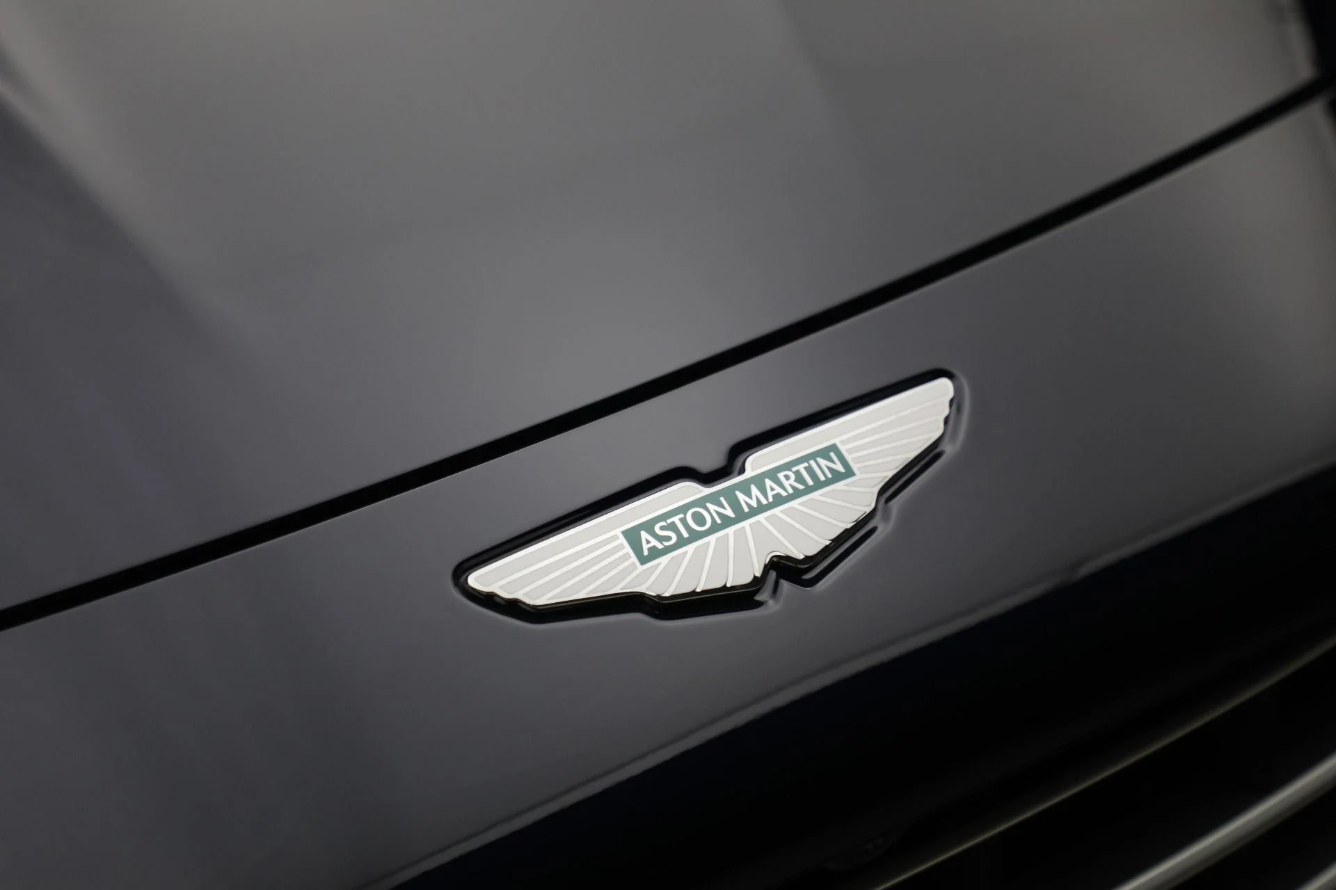 mph029_3433352331_New_2026_Aston_Martin_Vantage_8dfa15b510