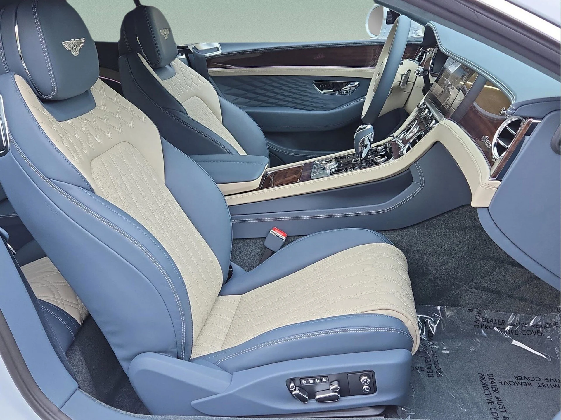 mph029_3435429148_627d383bfbf62d567d6644cb4189e487x_7df42dc9a5