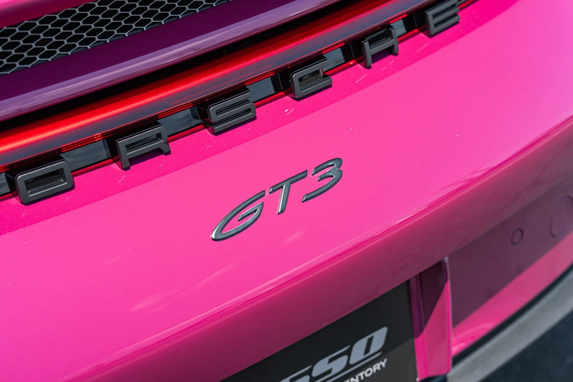 mph029_3435530387_Used_2024_Porsche_911_GT_3_1753158573_5767fa3c26