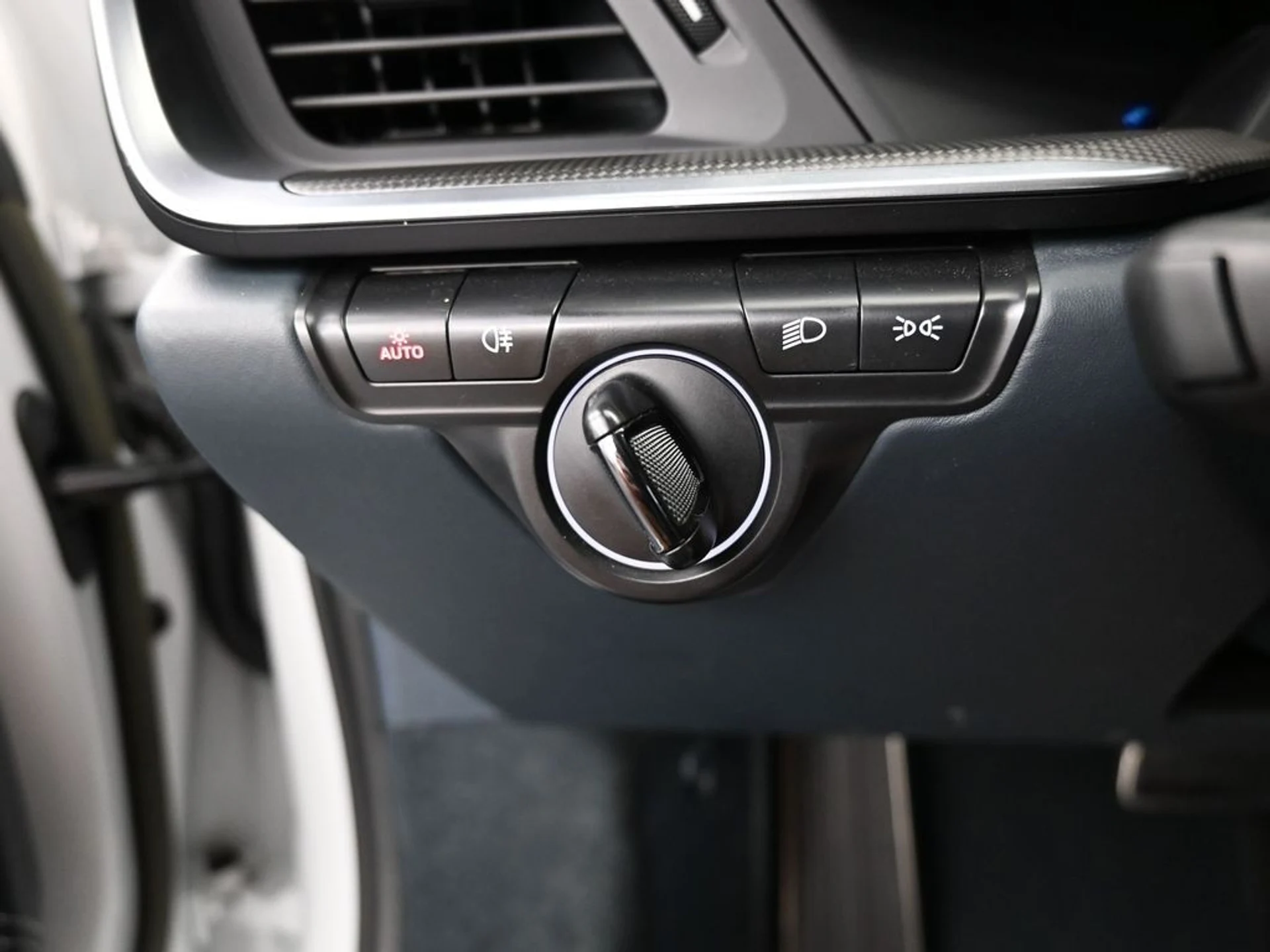 mph029_344000763_189591bb482ca46f7a74d613003a28e9_e626edd835