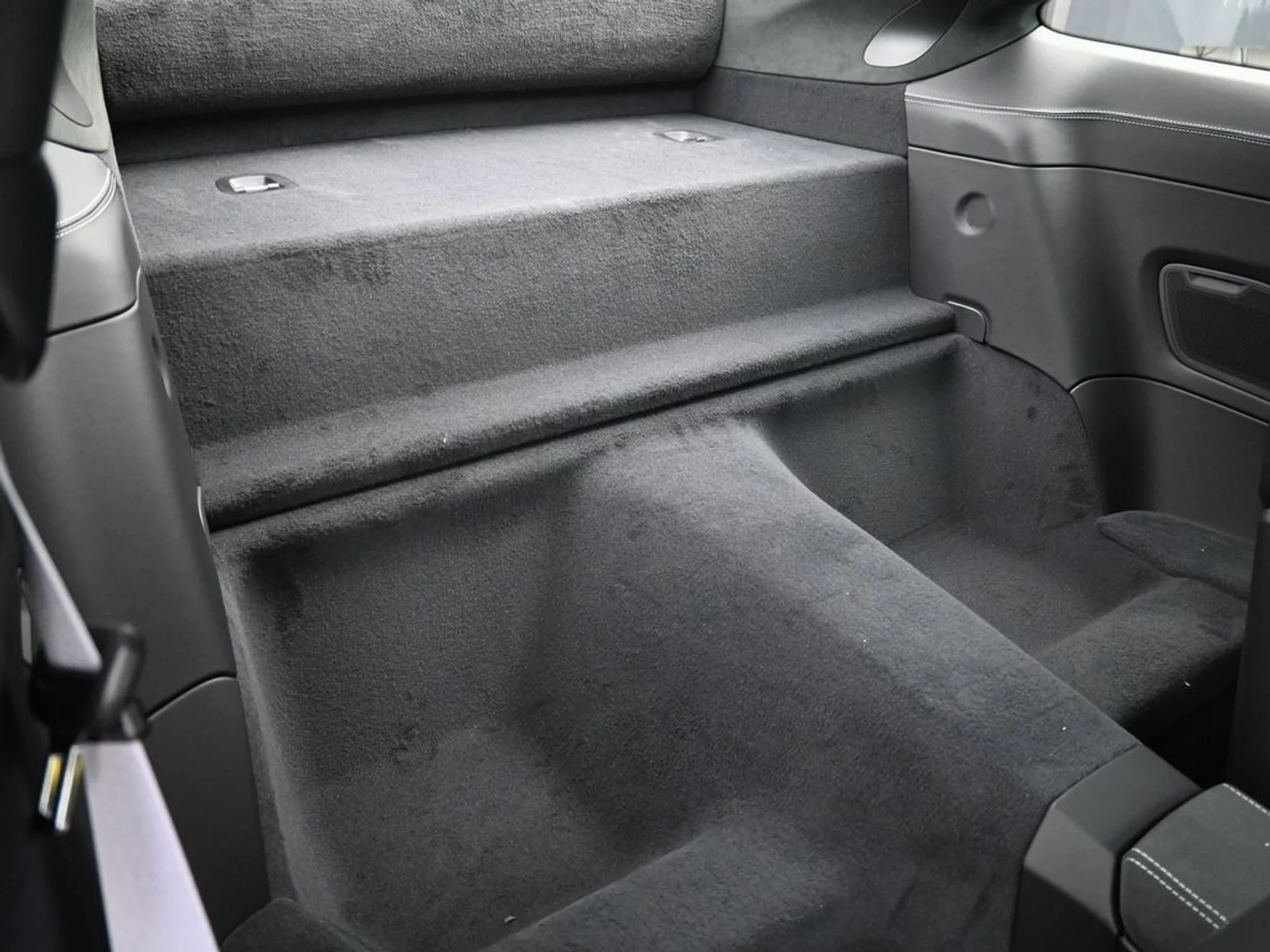 mph029_3440201119_27bb7824de57c29ad7771c8b96216348_370b323ca9