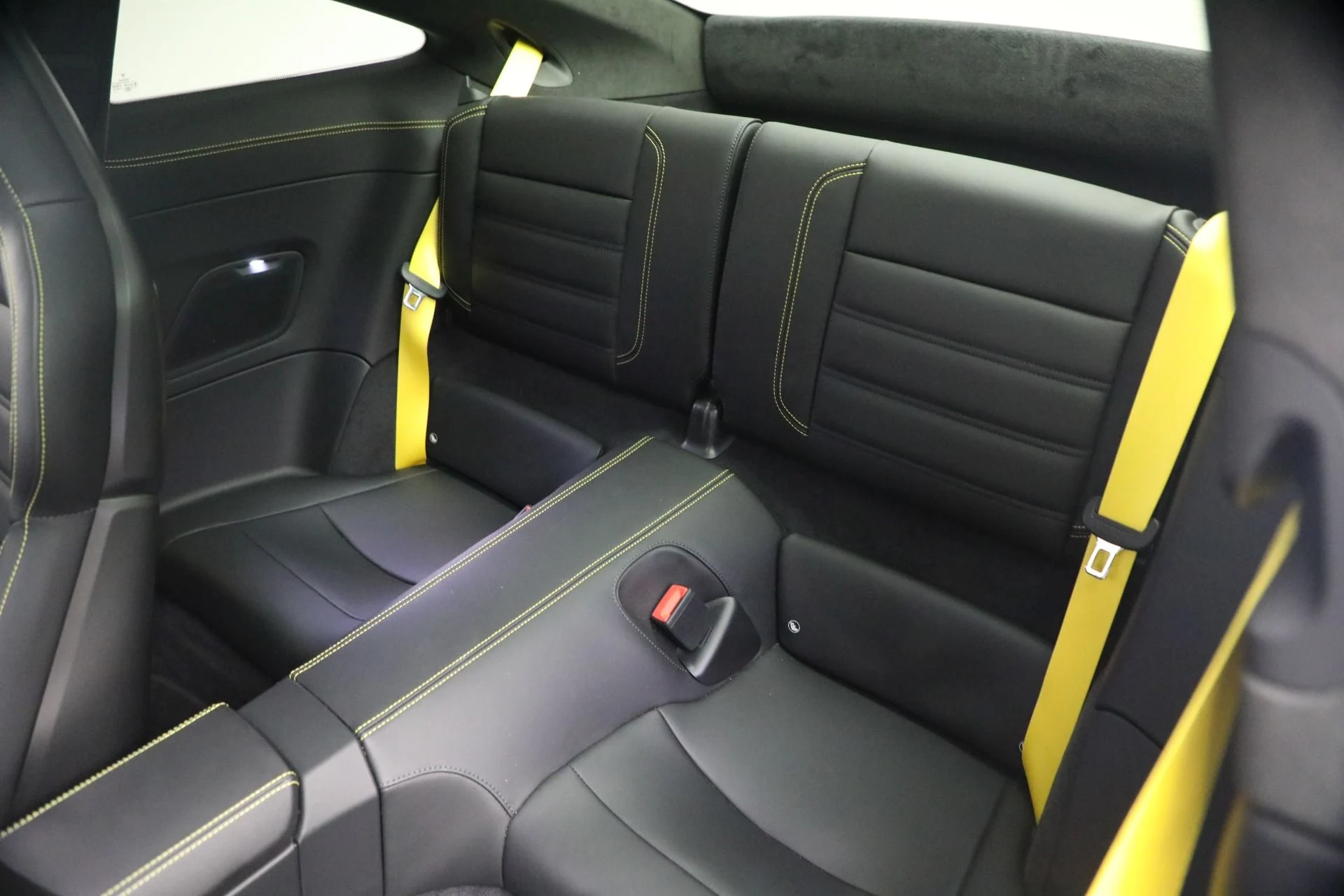 mph029_3443953358_Used_2022_Porsche_911_Turbo_S_1773502878_36d6162591