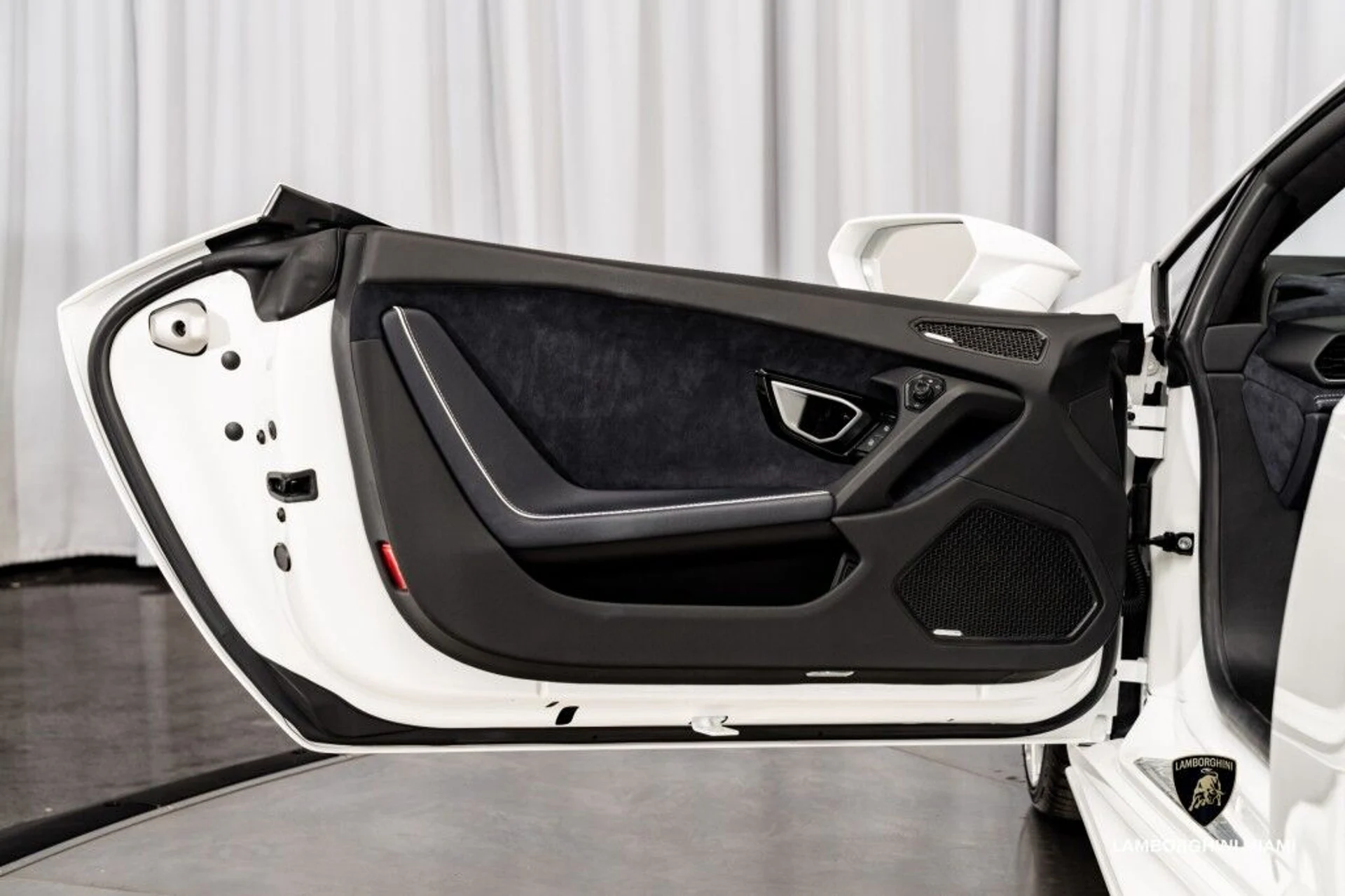 mph029_3445114158_db140f2c61ee570a710a4853f4982cb0_8748cad555