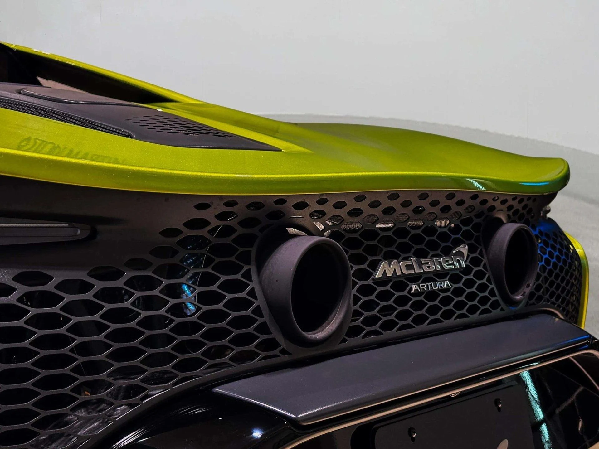 mph029_3450559479_image_30_f509d20a47