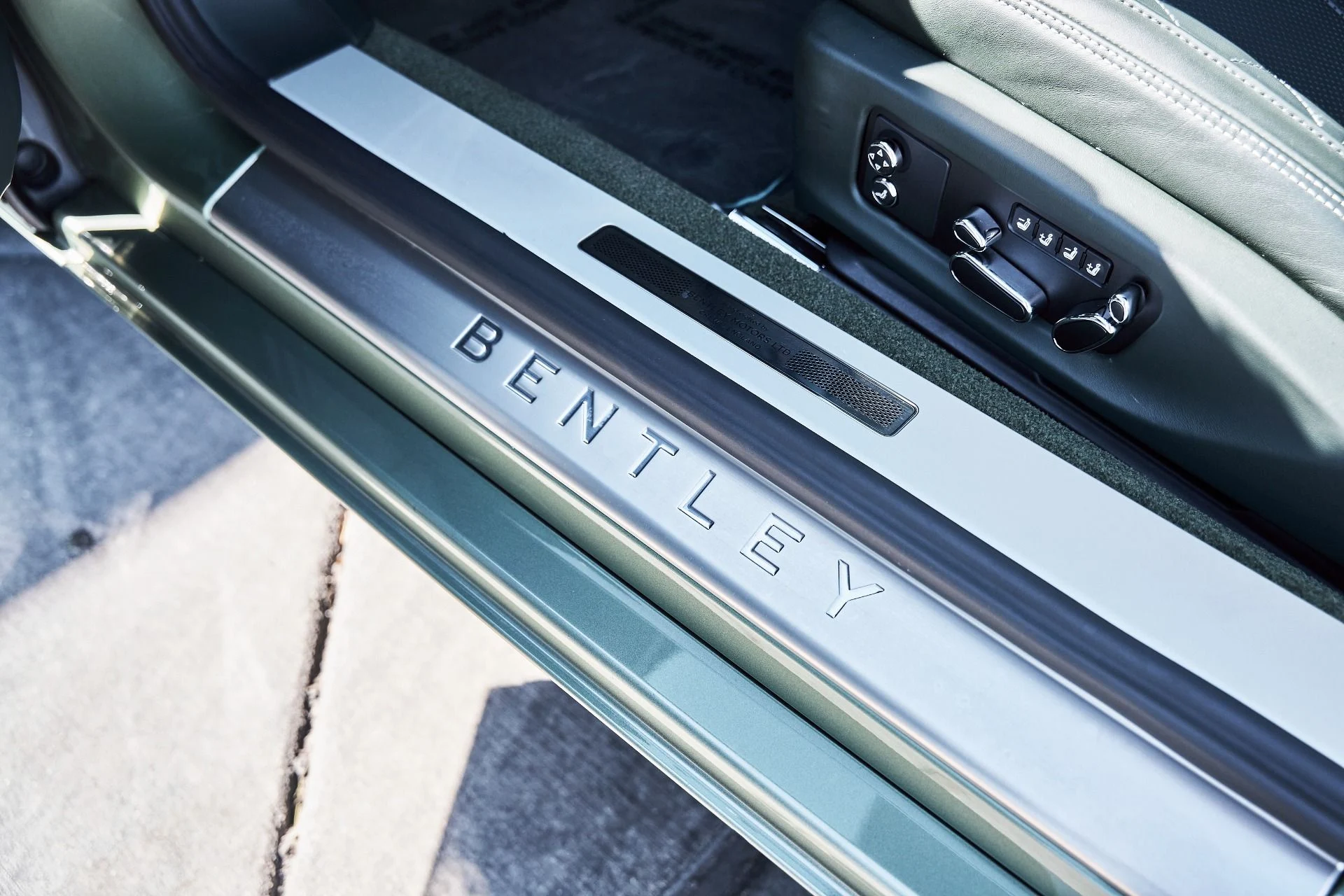 mph029_3454925020_Used_2020_Bentley_Continental_GT_V8_1776226451_f2474da580