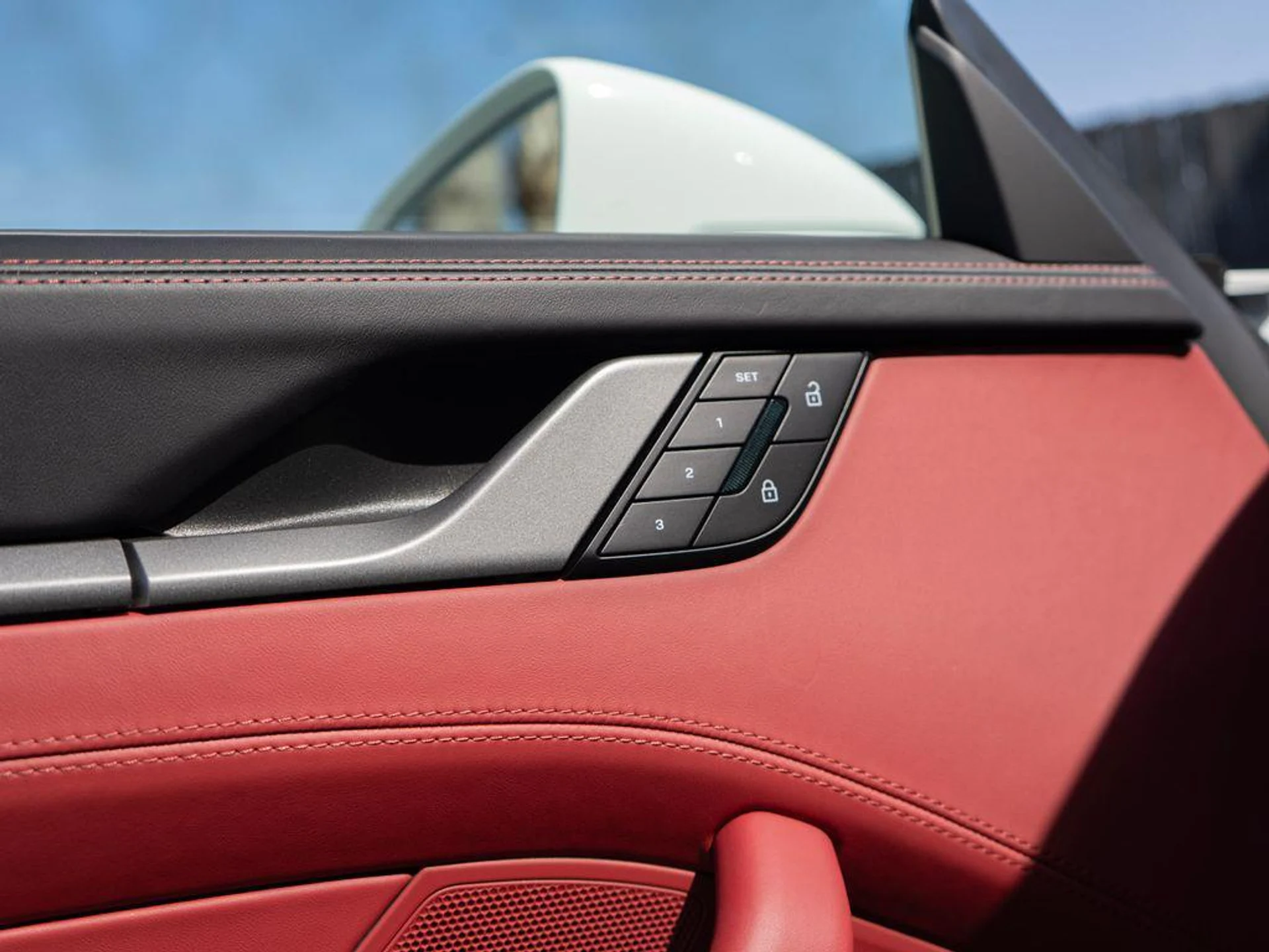 mph029_3461033983_Ep_Z3_Im_D5_Cm_Vd5_Yx_Ws_FU_Bq_Pi_KC_8_63d7f14baf