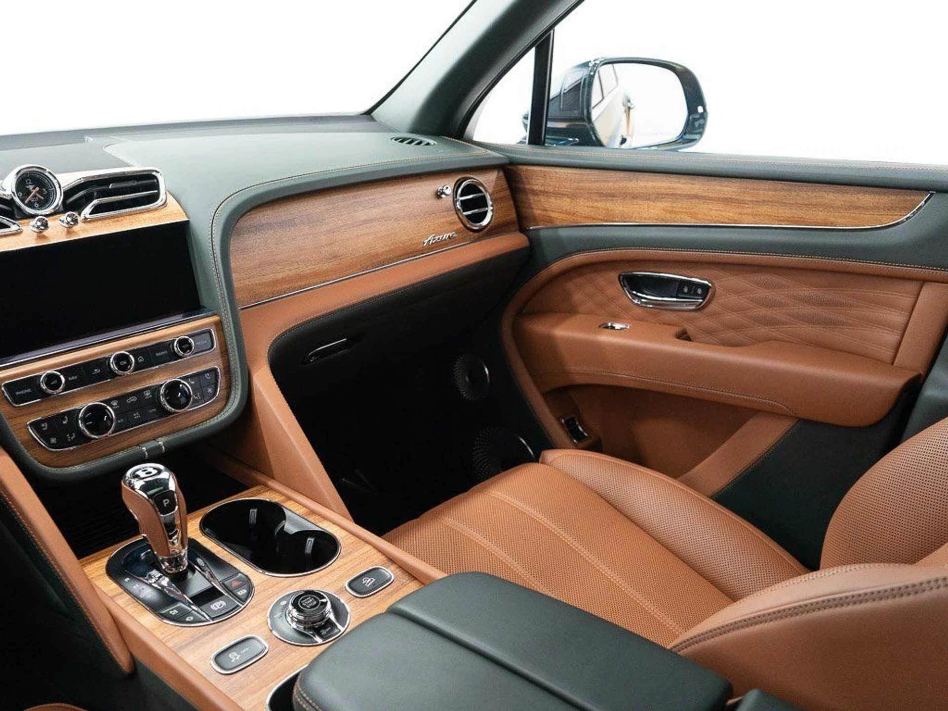 mph029_3463767631_4d03f541509628910552edf521275fbf_324a85ae2a