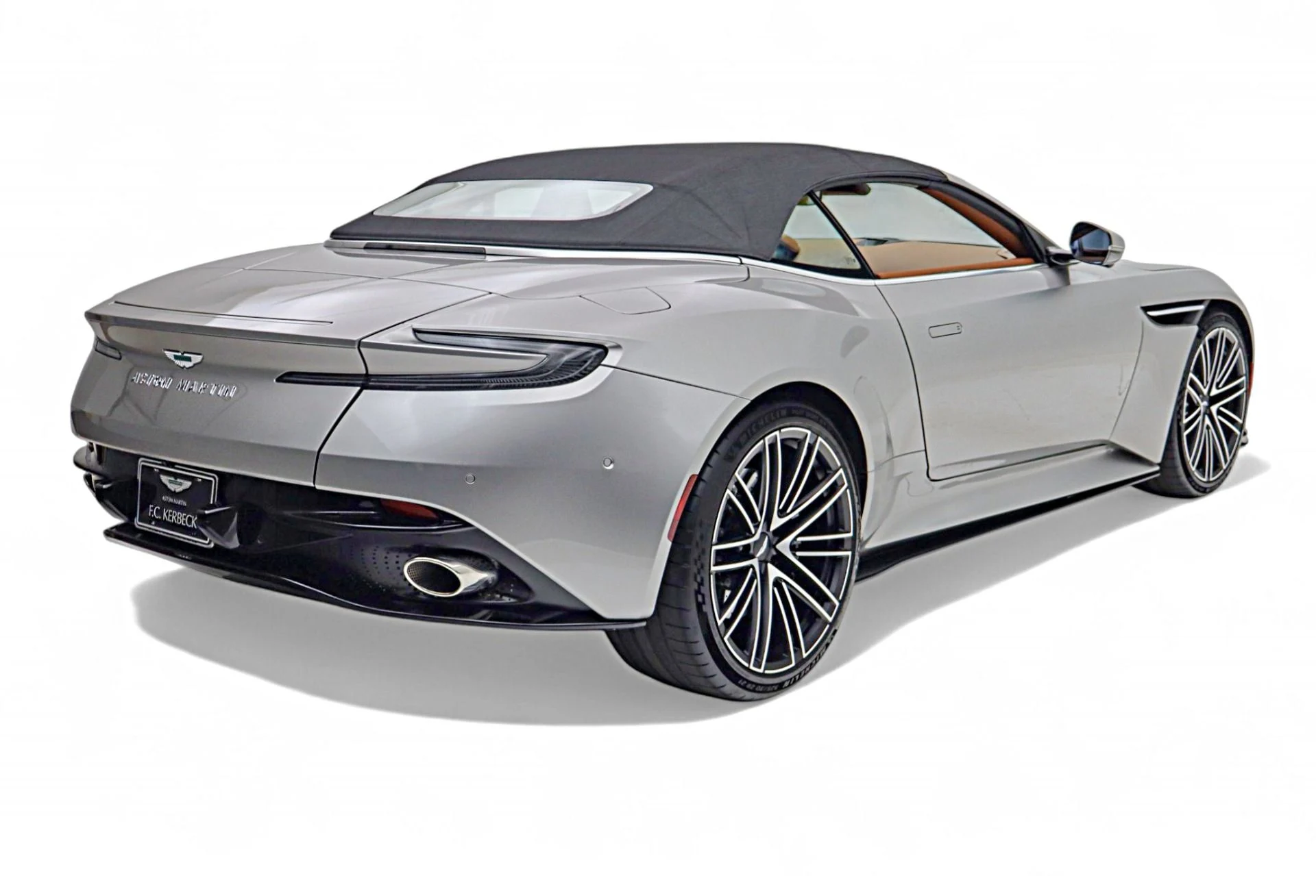 mph029_3476521546_Used_2024_Aston_Martin_DB_12_Volante_85a89ac22e