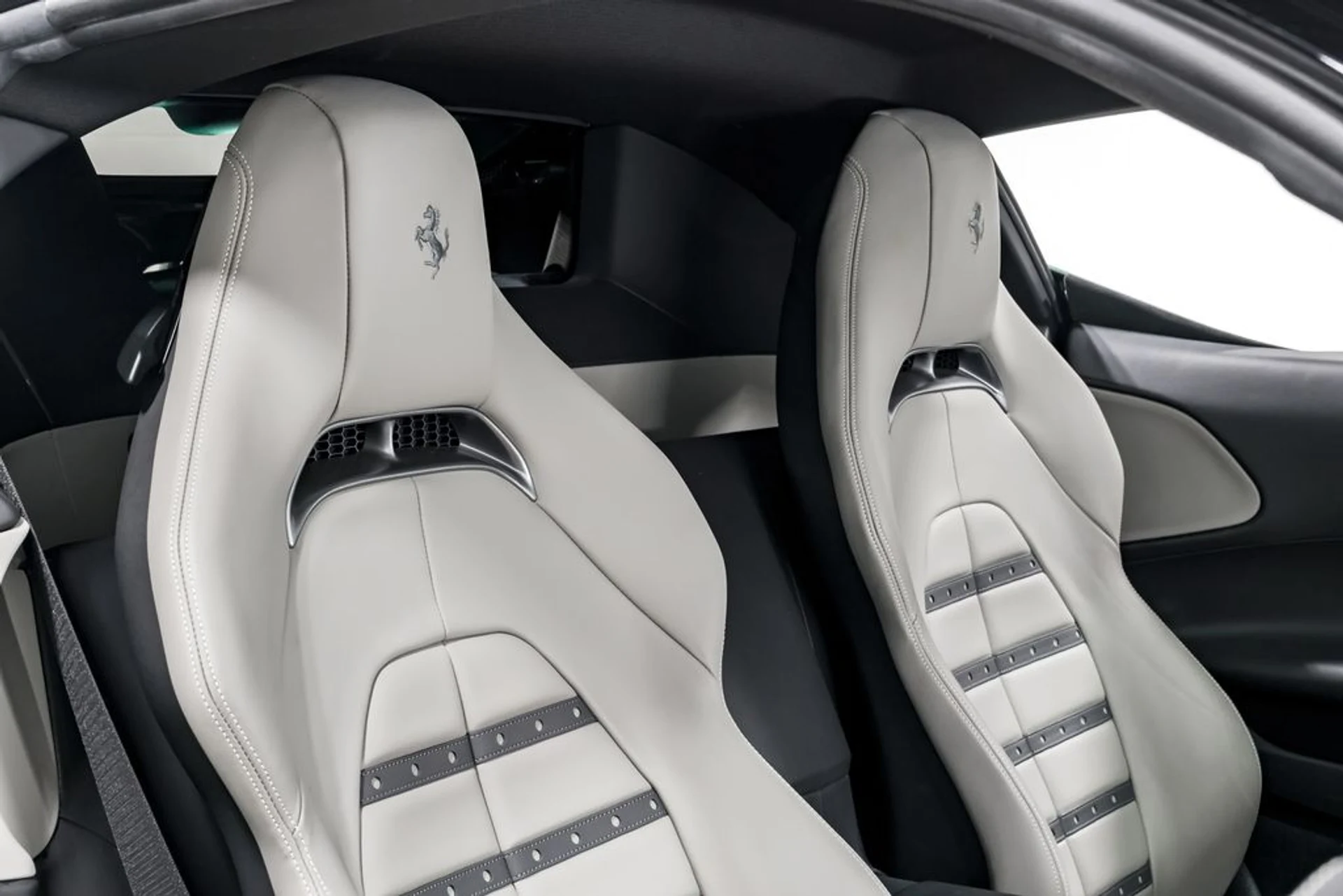 mph029_3476847095_3ae310be729c1b7e16e5d919f665f368x_6d4e94ce6b