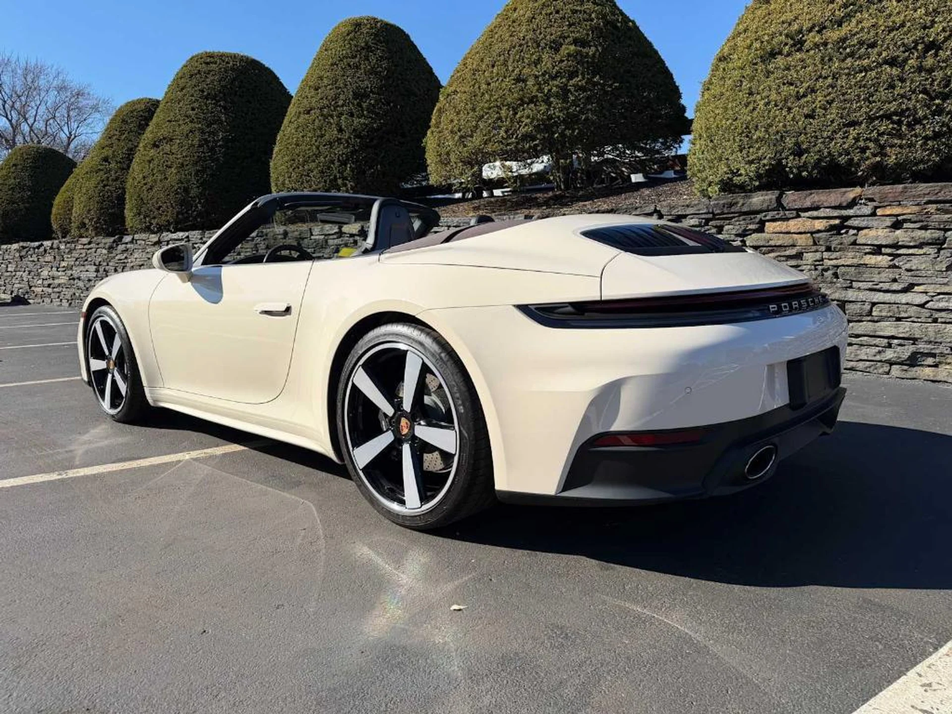 mph029_3478015763_qxrs63r_FJB_2_Y1_E5_a_Wa_Jfnl_S_Es_34997d05bb