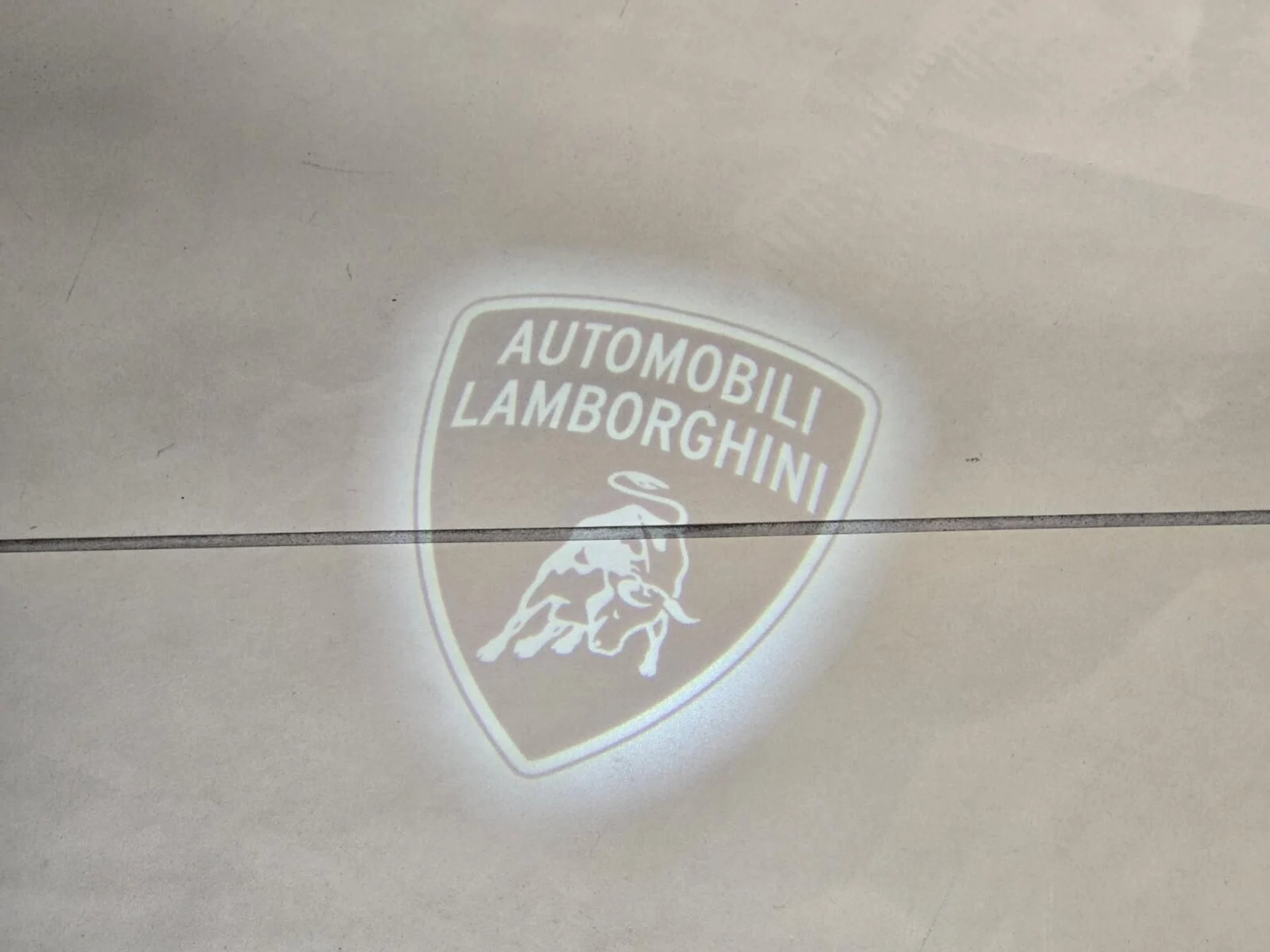 mph029_3480311179_Used_2023_Lamborghini_Urus_Performante_1777095821_2e42e51259