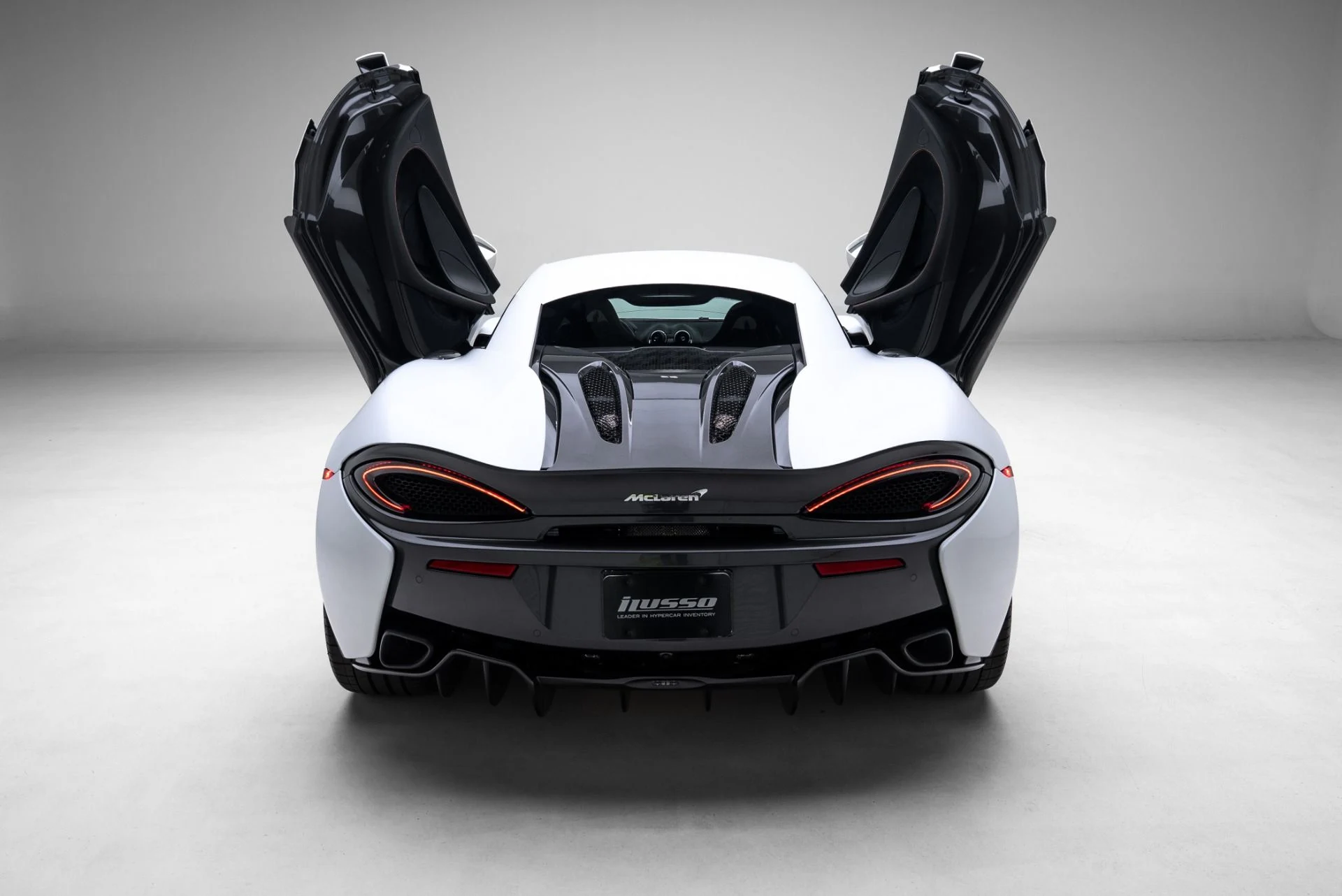 mph029_3482523669_Used_2019_Mc_Laren_570_S_1774648800_a8121a4e49