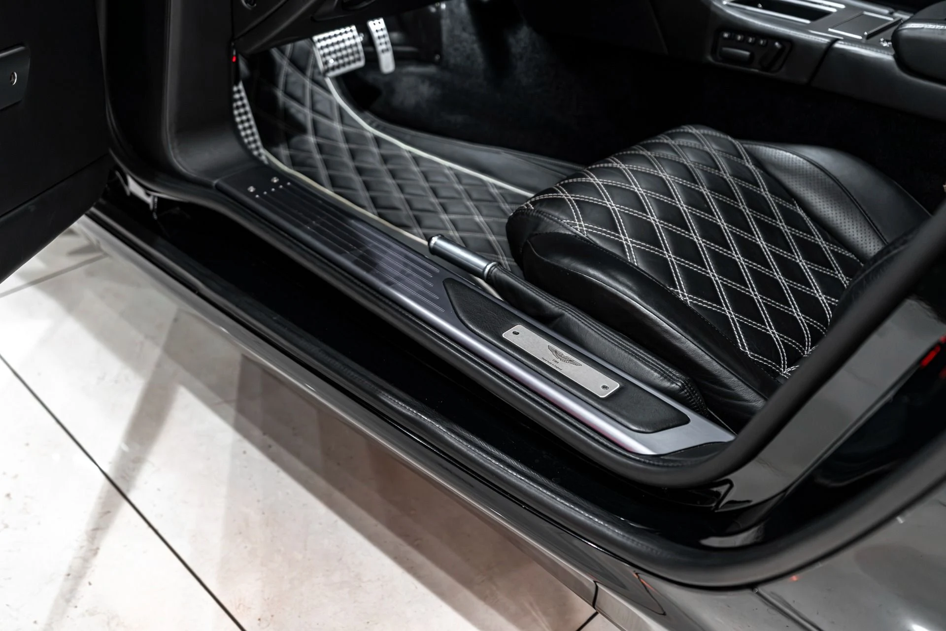 mph029_3484440559_13205_p30_l_59615783c6