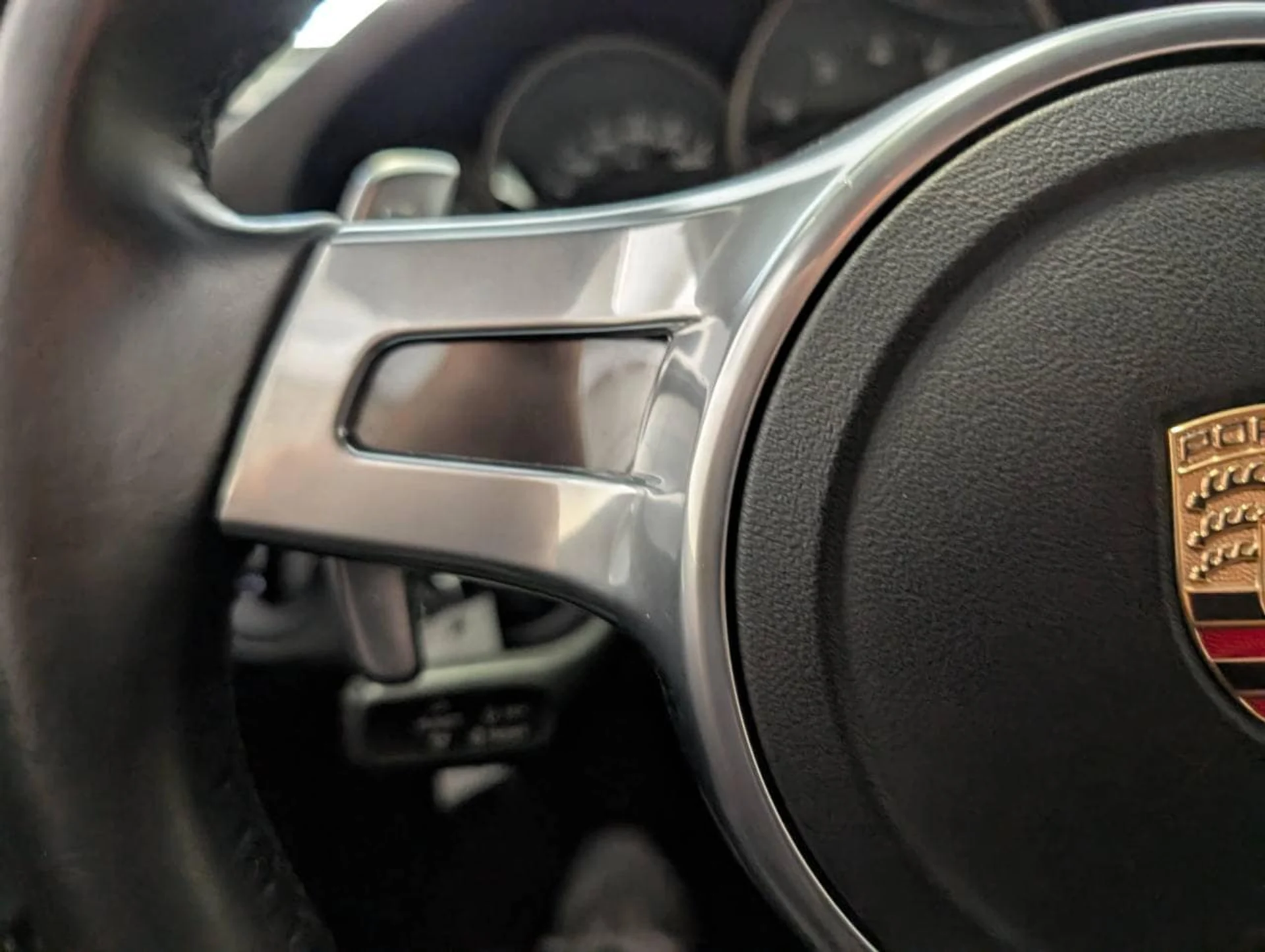 mph029_3495956139_87481cf34f1bd91bca78841f1dd24616x_0f75cca671