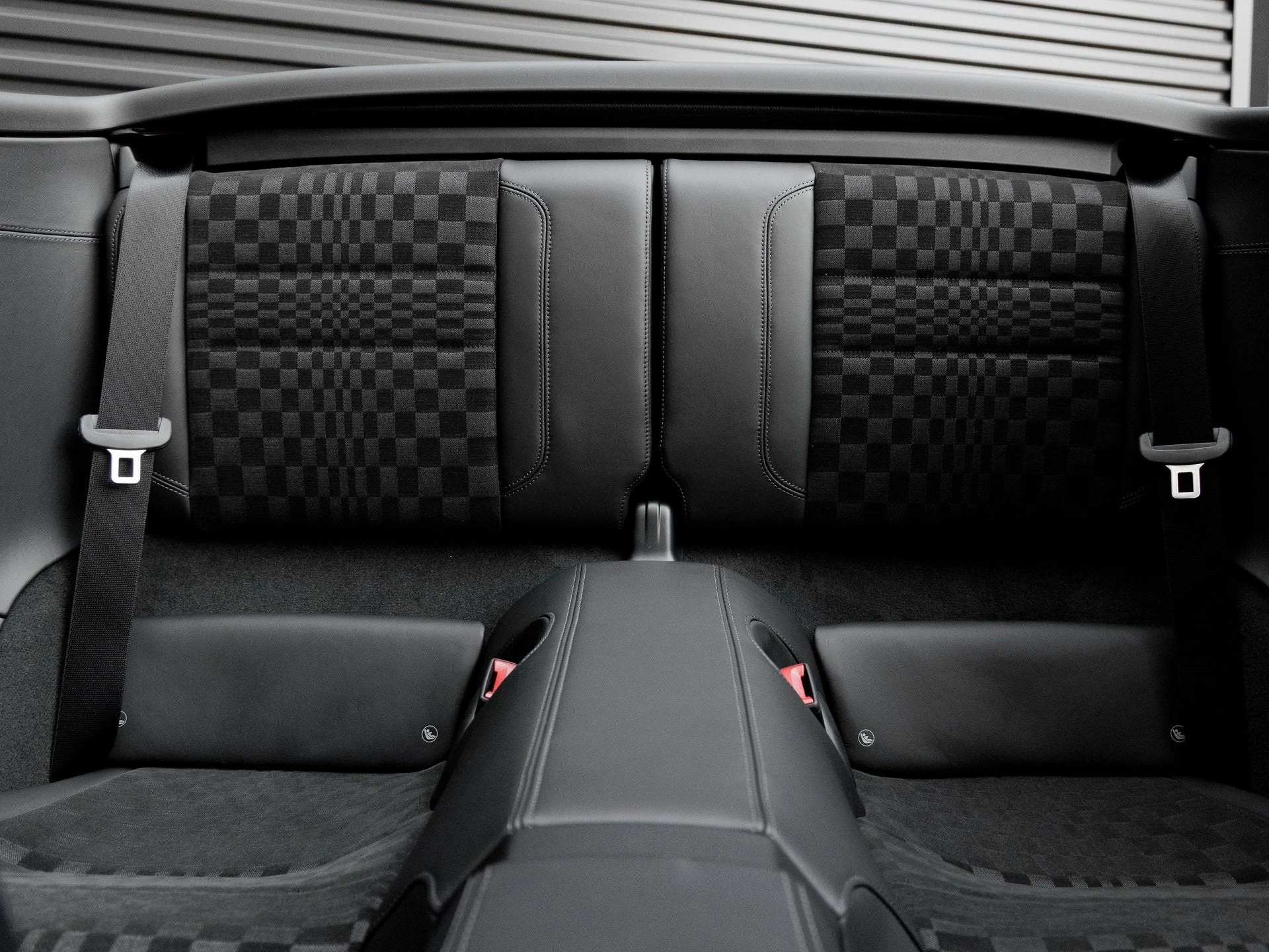 mph029_3515279071_30_0f372e7b72