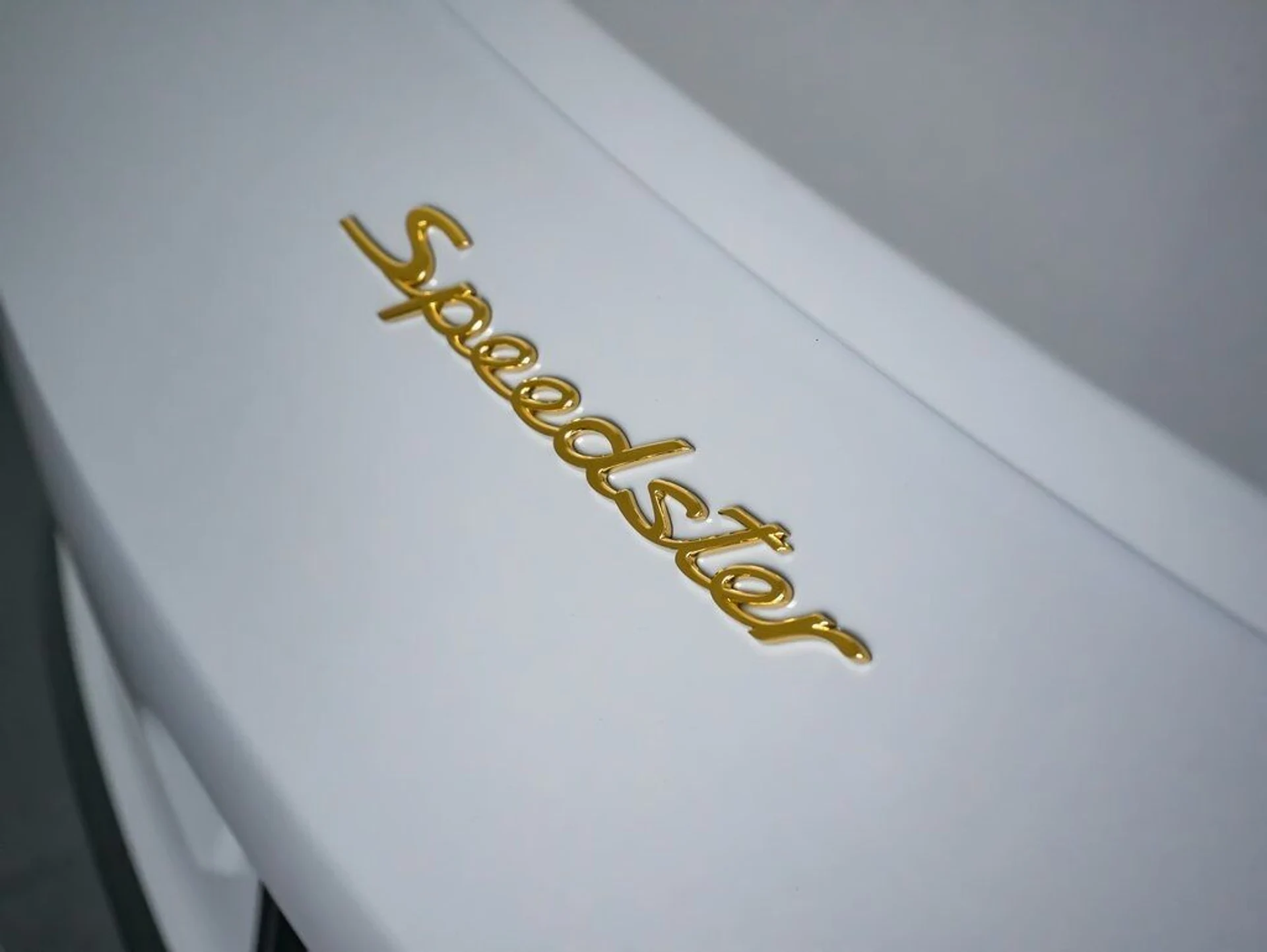 mph029_3516585742_582c02d3e3ccb9421165d30090f28f3e_3868a01735