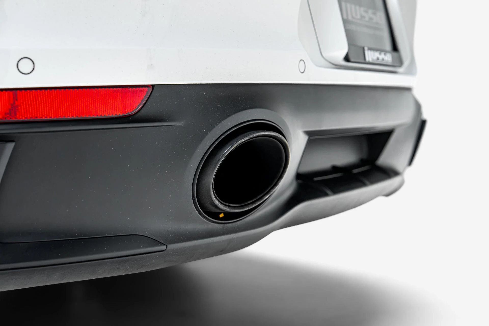 mph029_3518177516_Used_2023_Porsche_911_Carrera_GTS_1787784008_c06d7f42a1