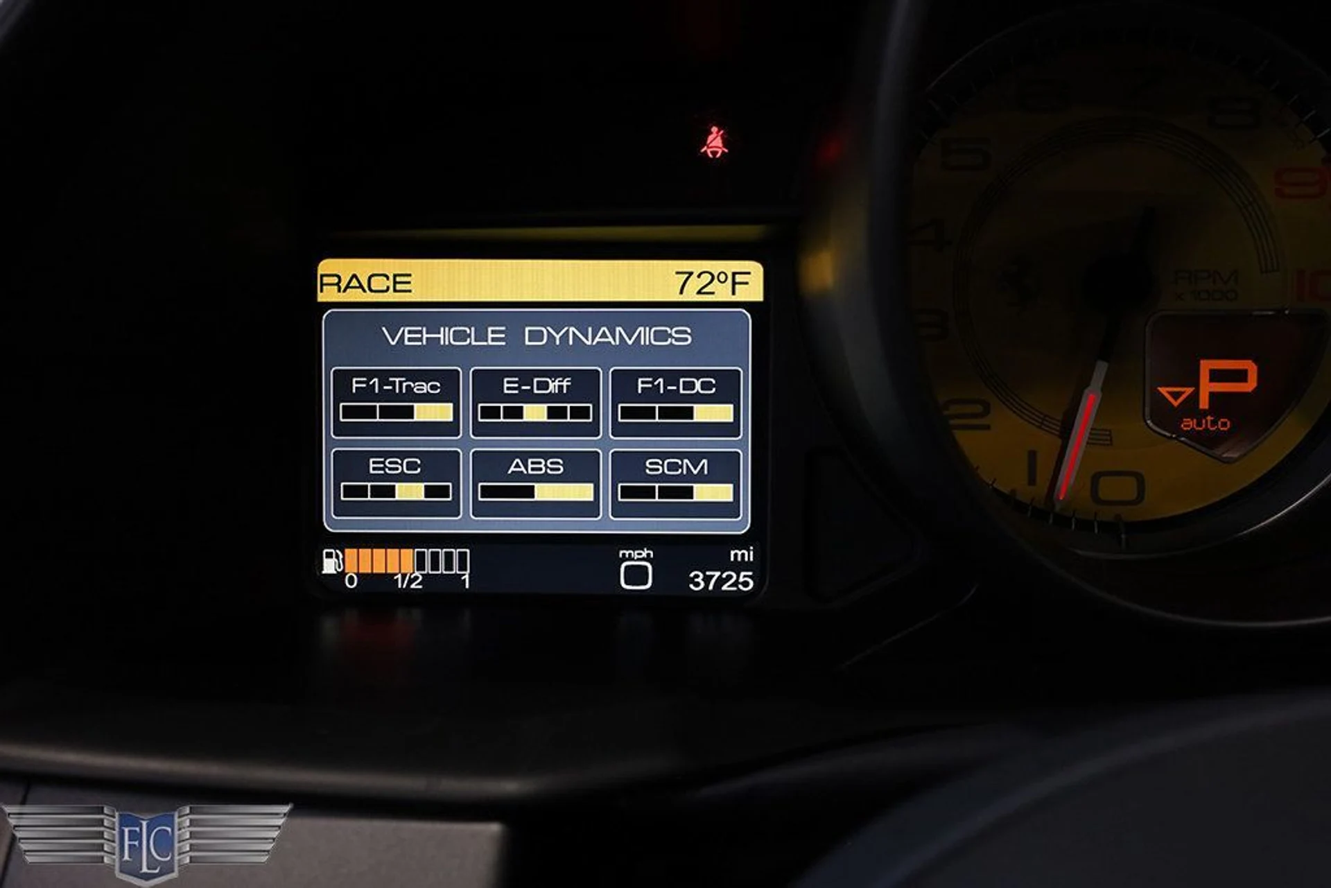 mph029_3519378034_used_2015_ferrari_458_spider_f1convertible_9689_22991784_30_1024_8f46e451a7