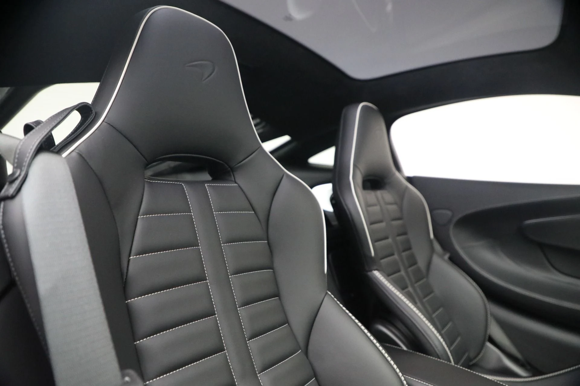 mph029_3524617943_New_2026_Mc_Laren_GTS_Tech_Lux_e8b73d70a2