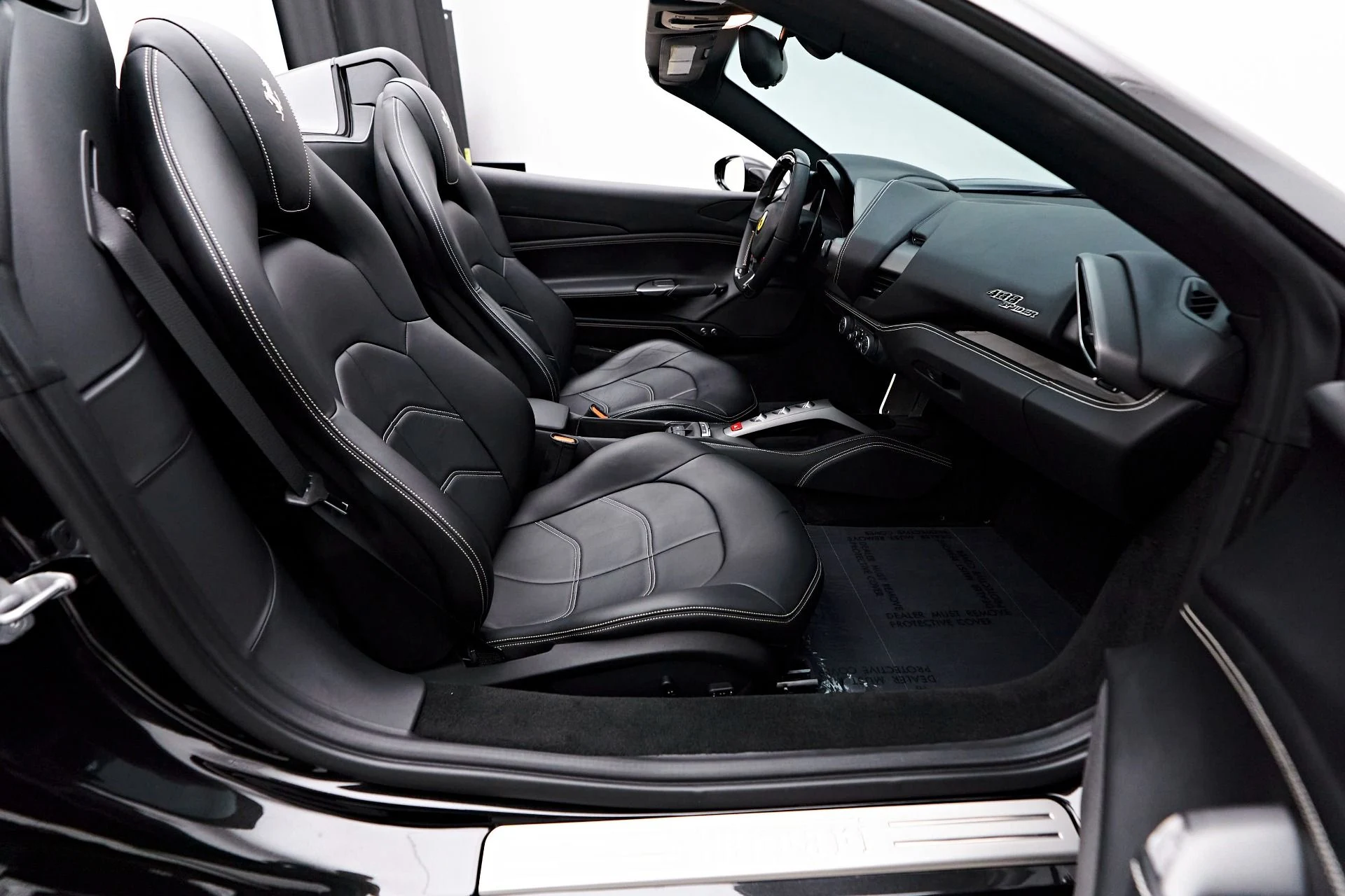 mph029_3528798935_Used_2018_Ferrari_488_Spider_Base_1717624092_315501a8f5