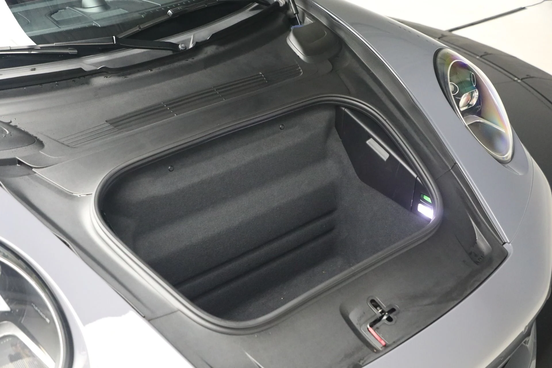 mph029_3534130309_Used_2021_Porsche_911_Carrera_S_1776709663_5603ef5bf5