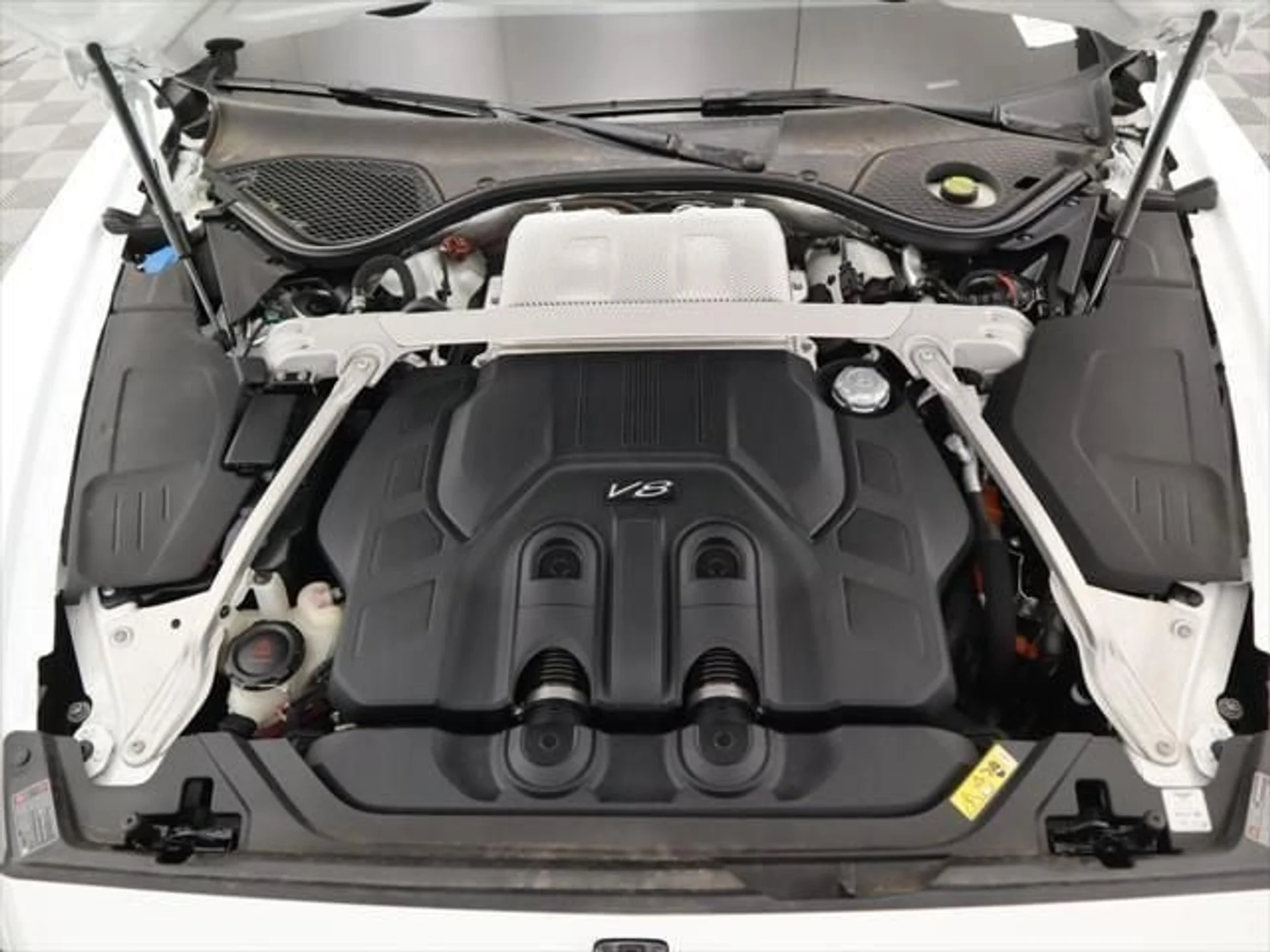 mph029_3535369294_new_2025_bentley_flying_spur_speedsedan_8119_22748224_30_640_e793057a17