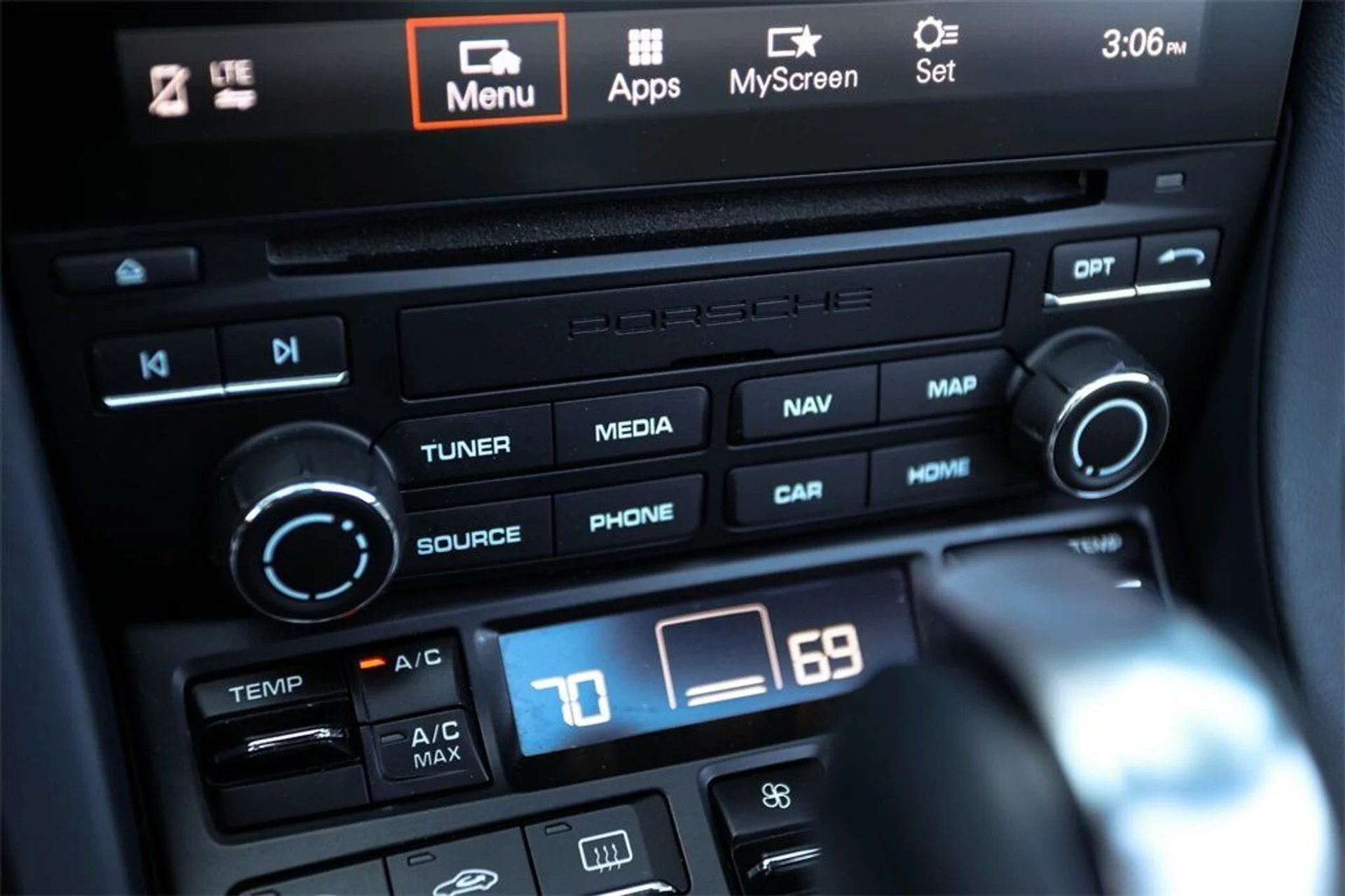 mph029_3547245642_674874d9d481e8f1c6bf129382749344_591eaf9b48