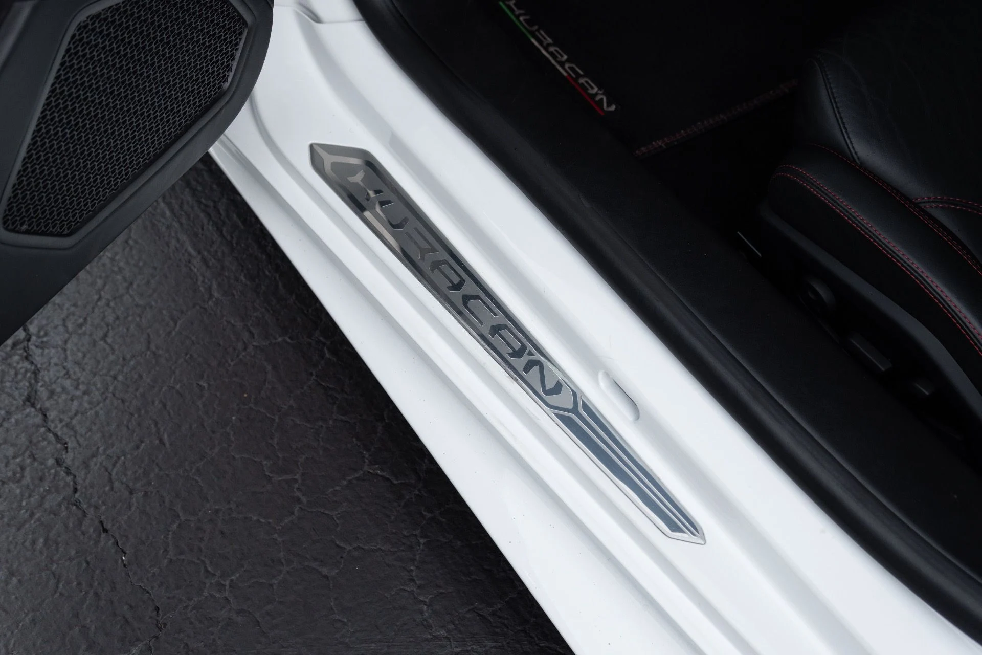 mph029_3555784162_Used_2016_Lamborghini_Huracan_LP_580_2_1778629872_46ed065b79