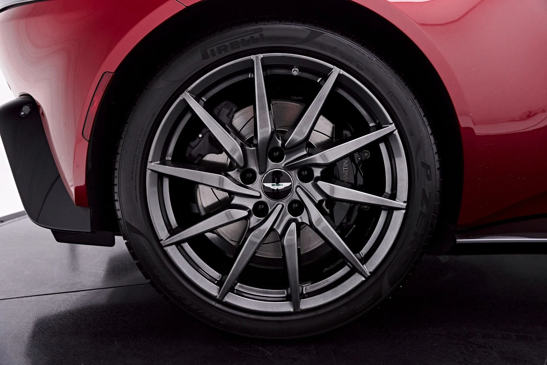 mph029_3571586123_Used_2020_Aston_Martin_Vantage_Base_1777504291_c0eac81129