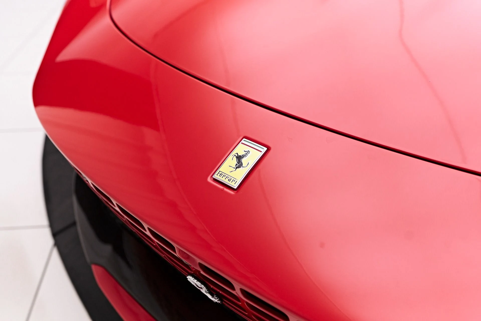 mph029_3580996806_Used_2024_Ferrari_Roma_Base_1757783502_7a650ef75c