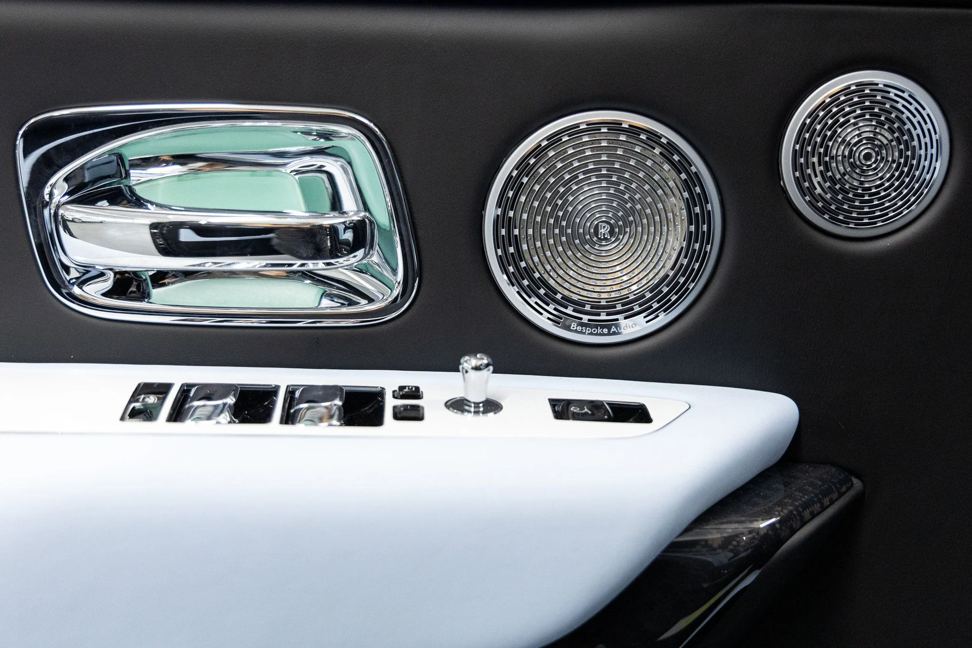 mph029_3587337330_d0907aa0b432cfdba41fab7d918e3960x_51d3827c10