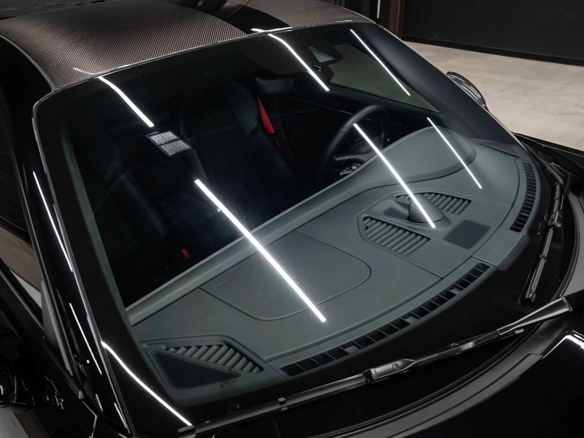 mph029_3590401906_porsche_911_2022_0438273763