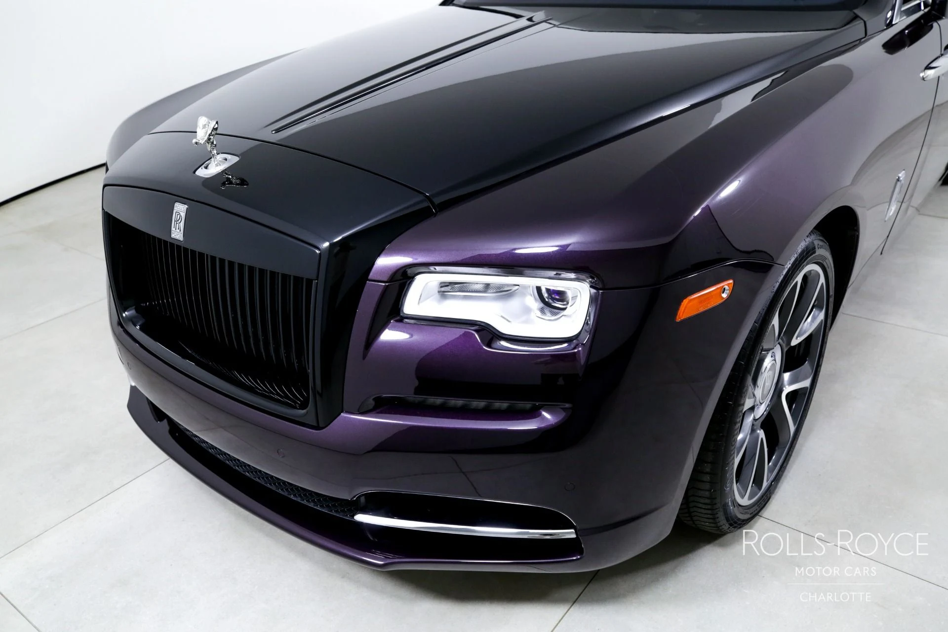 mph029_3597153421_Used_2018_Rolls_Royce_Wraith_1744735509_488fc06a3f
