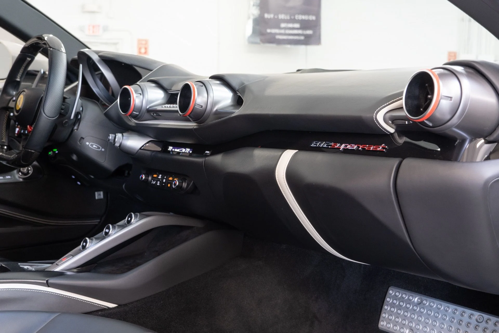 mph029_3599944044_Used_2020_Ferrari_812_Superfast_1757714855_f18cf2628c