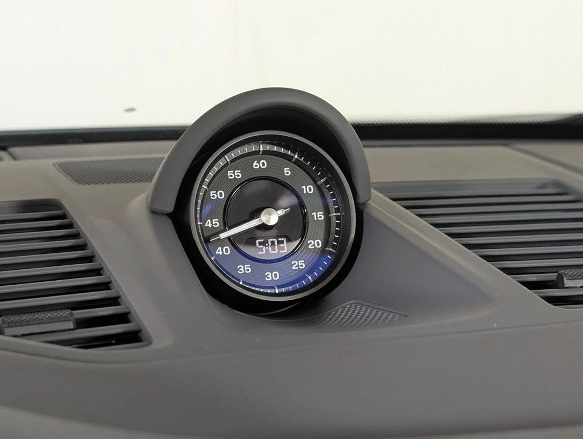 mph029_3609538805_i_Uw_Gu_Bs_P0_I_Bl_Q1_Rw_Oc2_LU_Mae_PBA_ca2f10ecca