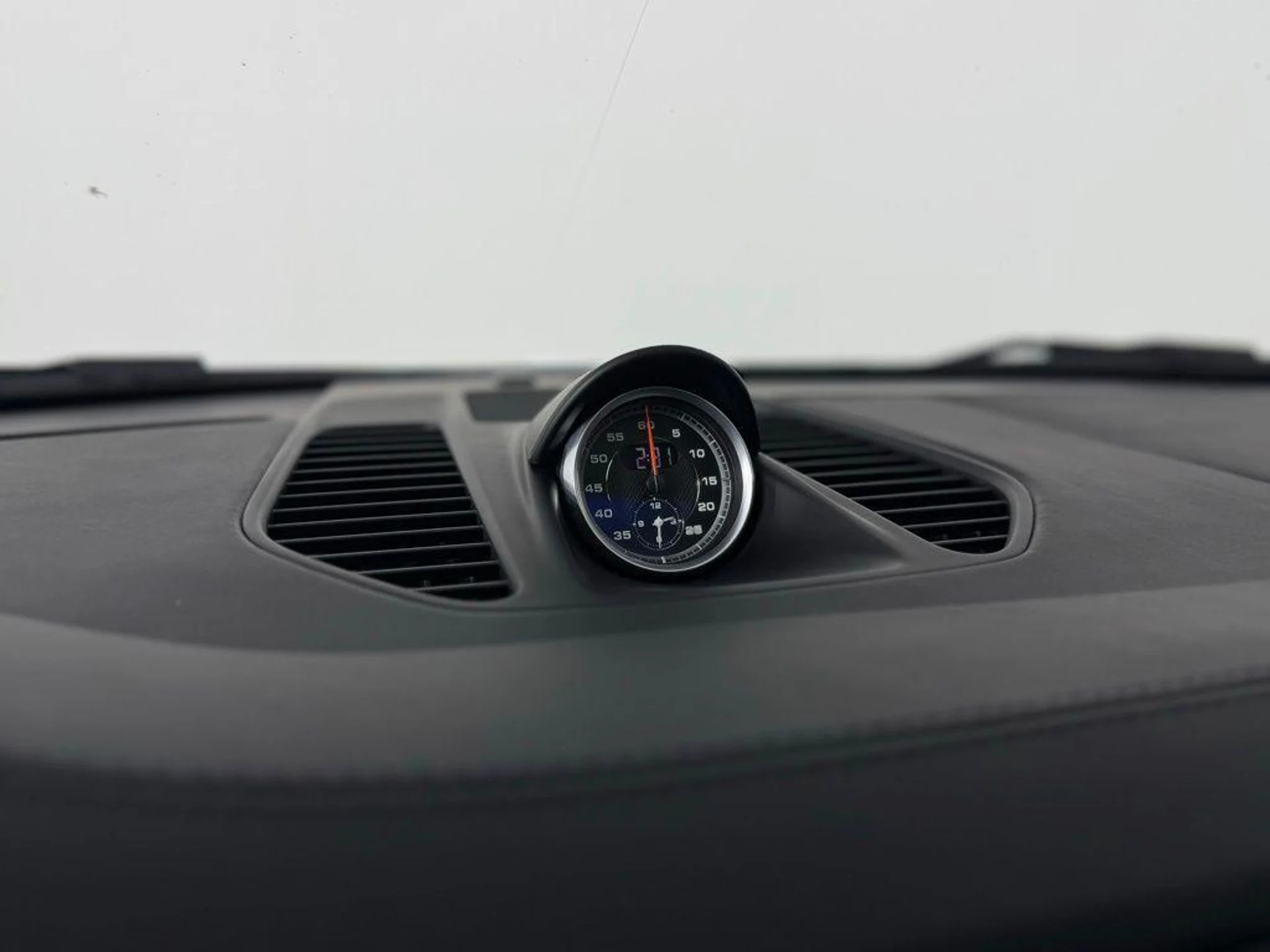 mph029_3620491084_U2_U9_QN_Cr_Xa_Uh4_LN_Nvlvsq_Wc_Ws_6c2cd7174a