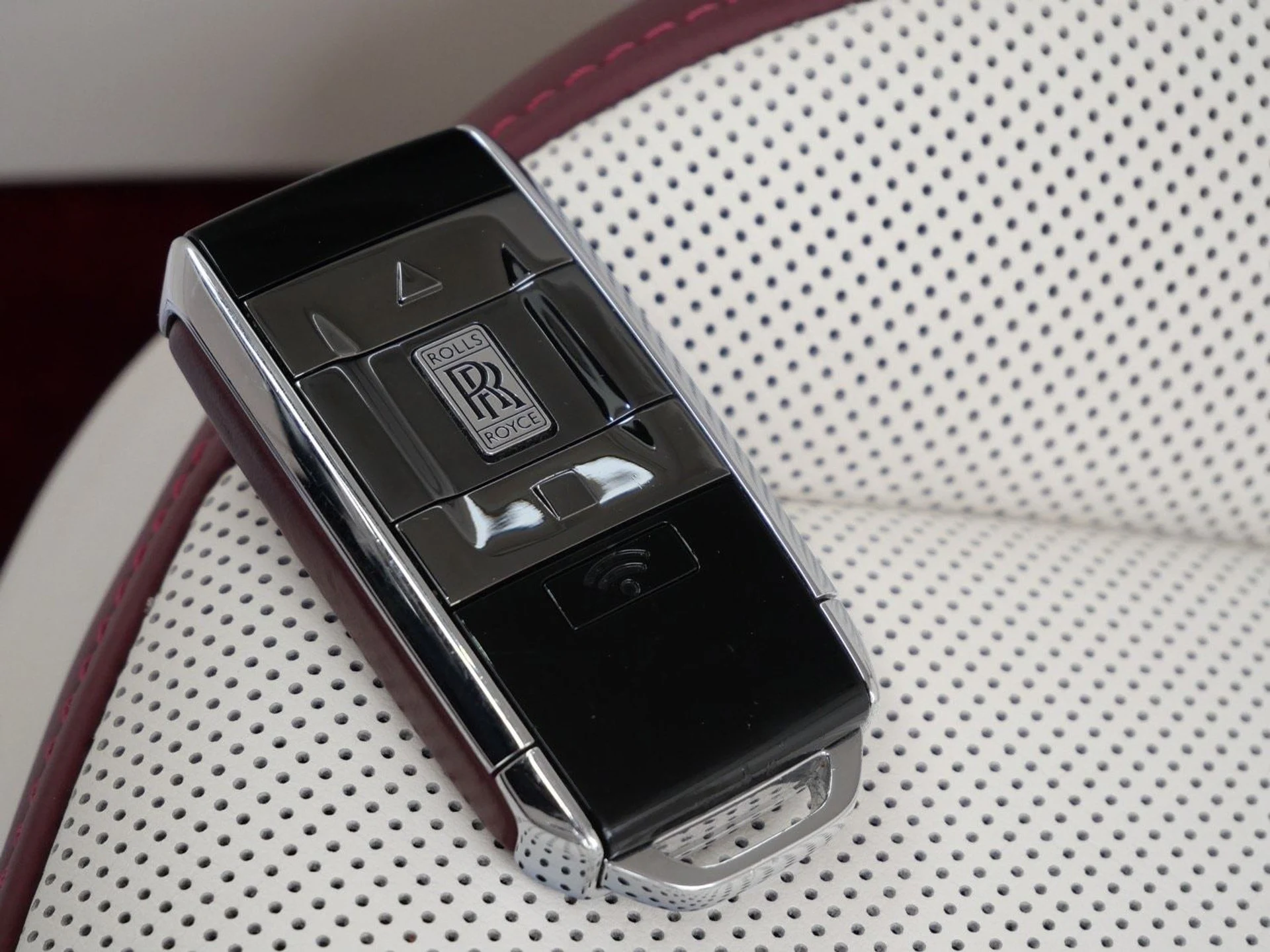 mph029_3625115219_60f4adcad0489a51dc81874aefad7563x_6175a58124