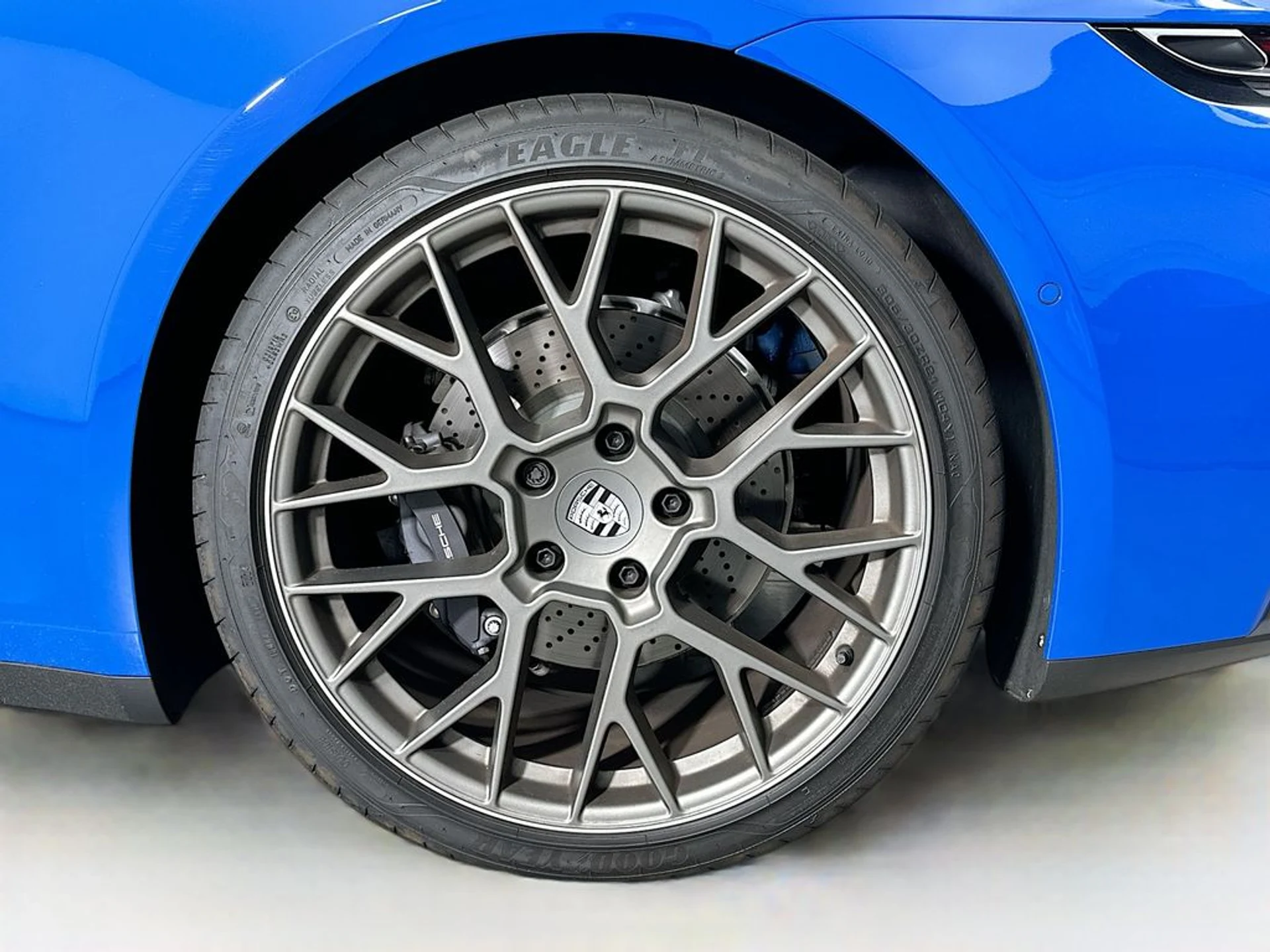 mph029_3630702708_bd6b44e7eecb799b10fa8013994226b6x_c41e728fe0