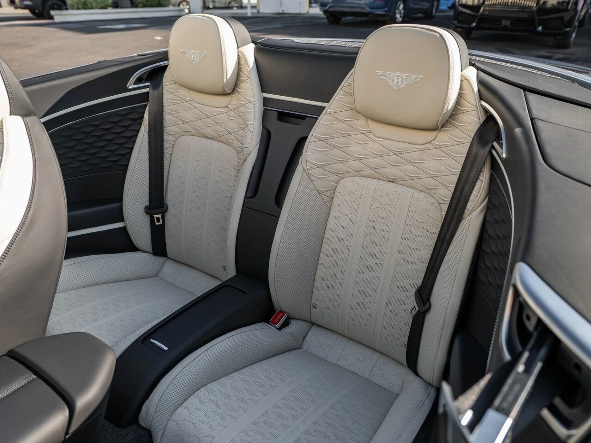 mph029_3636664787_91715fc4ae0aeff16f7c54c21b285b45x_056a022101