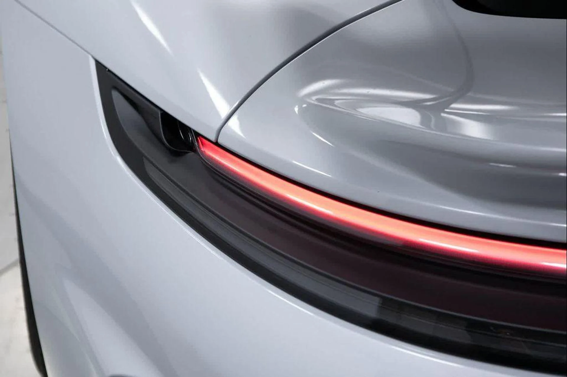 mph029_3639613226_YH_Gv5w5_XB_0m_Utfl5_Jt_Jtn1dc878_5cccf722a5