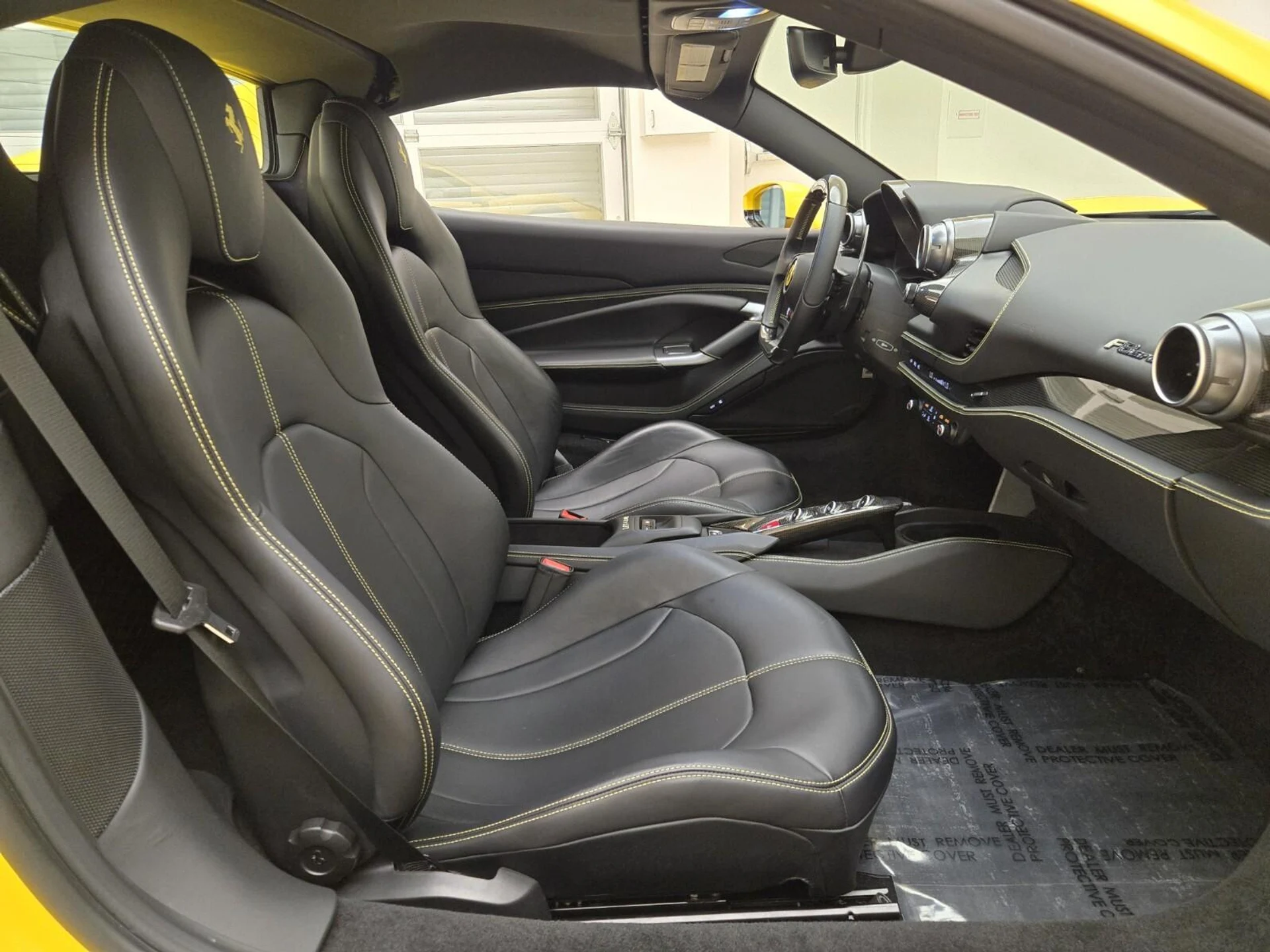 mph029_3641762841_Used_2021_Ferrari_F8_Spider_1766213873_64d254e1b6