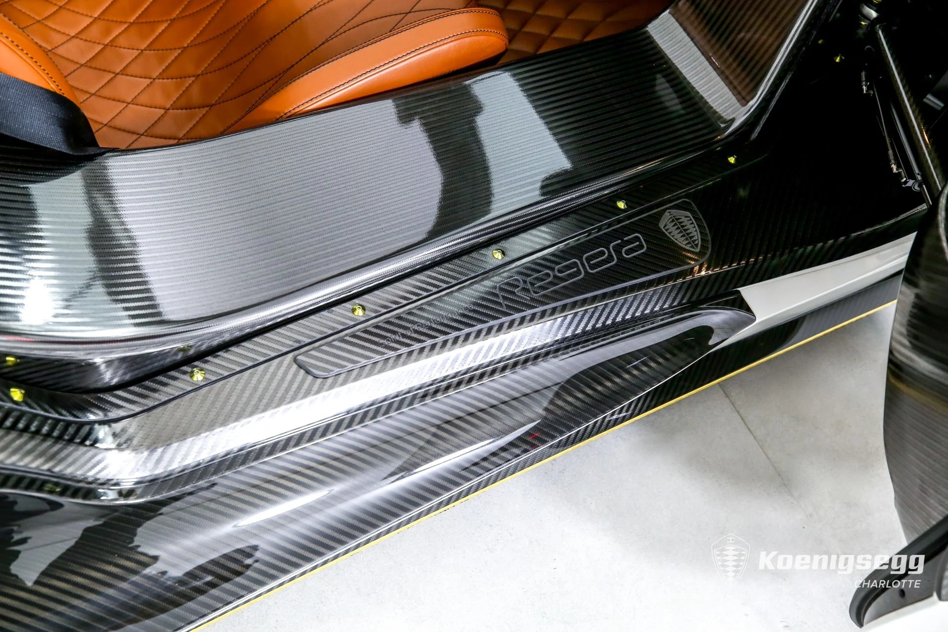 mph029_3645529103_Used_2019_KOENIGSEGG_REGERA_RWD_1703801720_2cf5711e7d