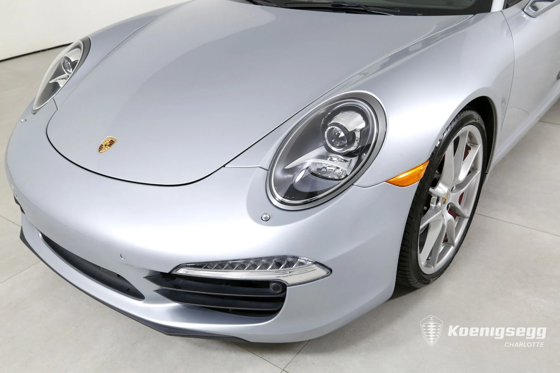 mph029_3650032081_Used_2015_Porsche_911_Carrera_S_1706289966_1ecf454a01
