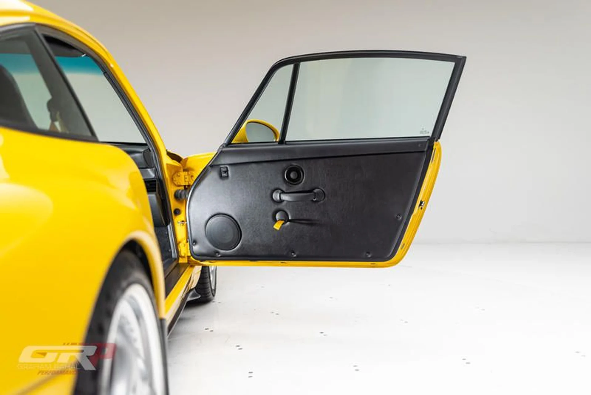 mph029_3659431194_914_C7_B95_C4_EA_4_CBB_8_F3_A_9_C3_FE_0_D2_AC_42_adaaae9cd1