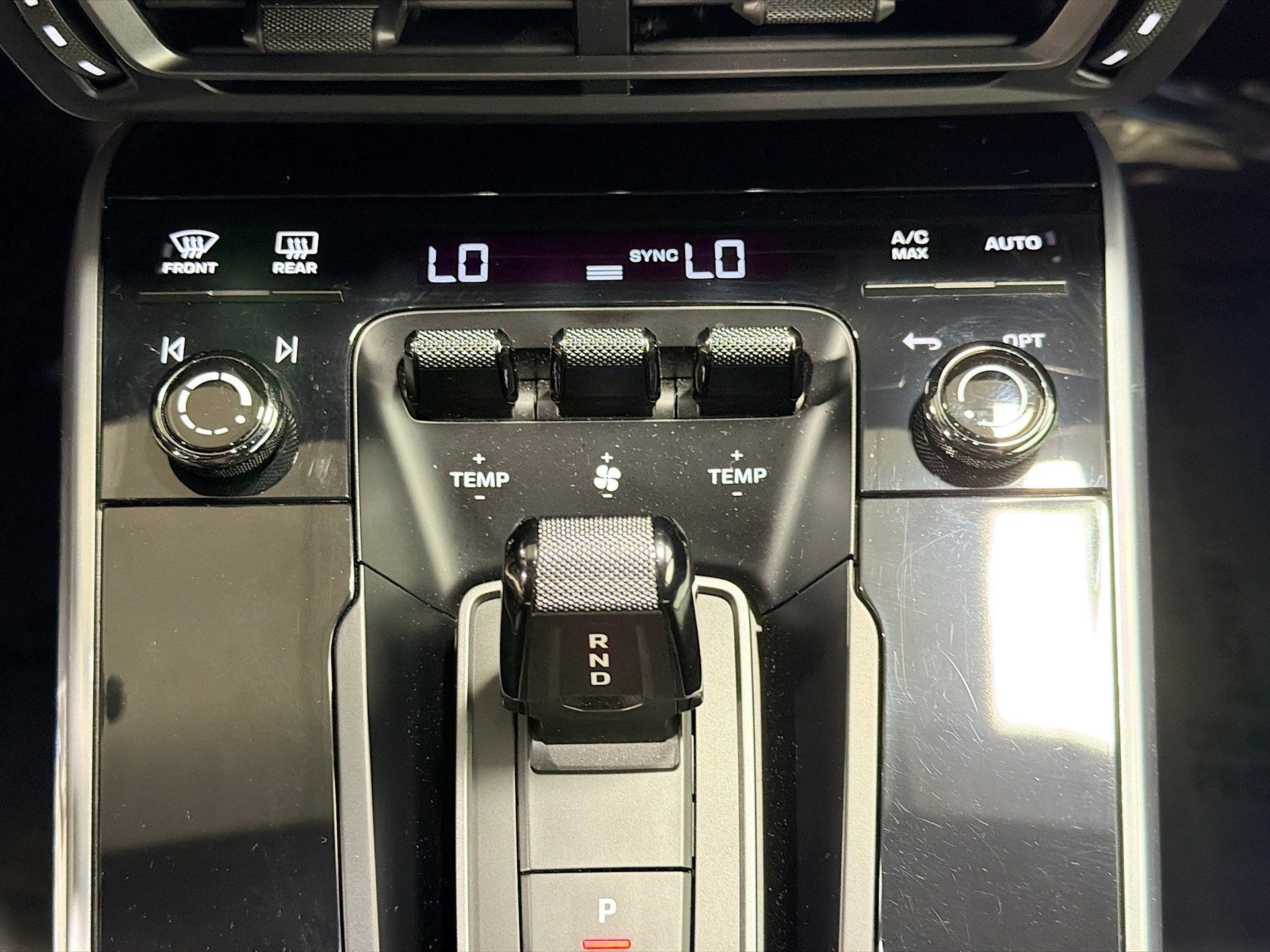 mph029_3660627455_ae184bbe793d458d44e05507d6c3c933_c04a9c12a1