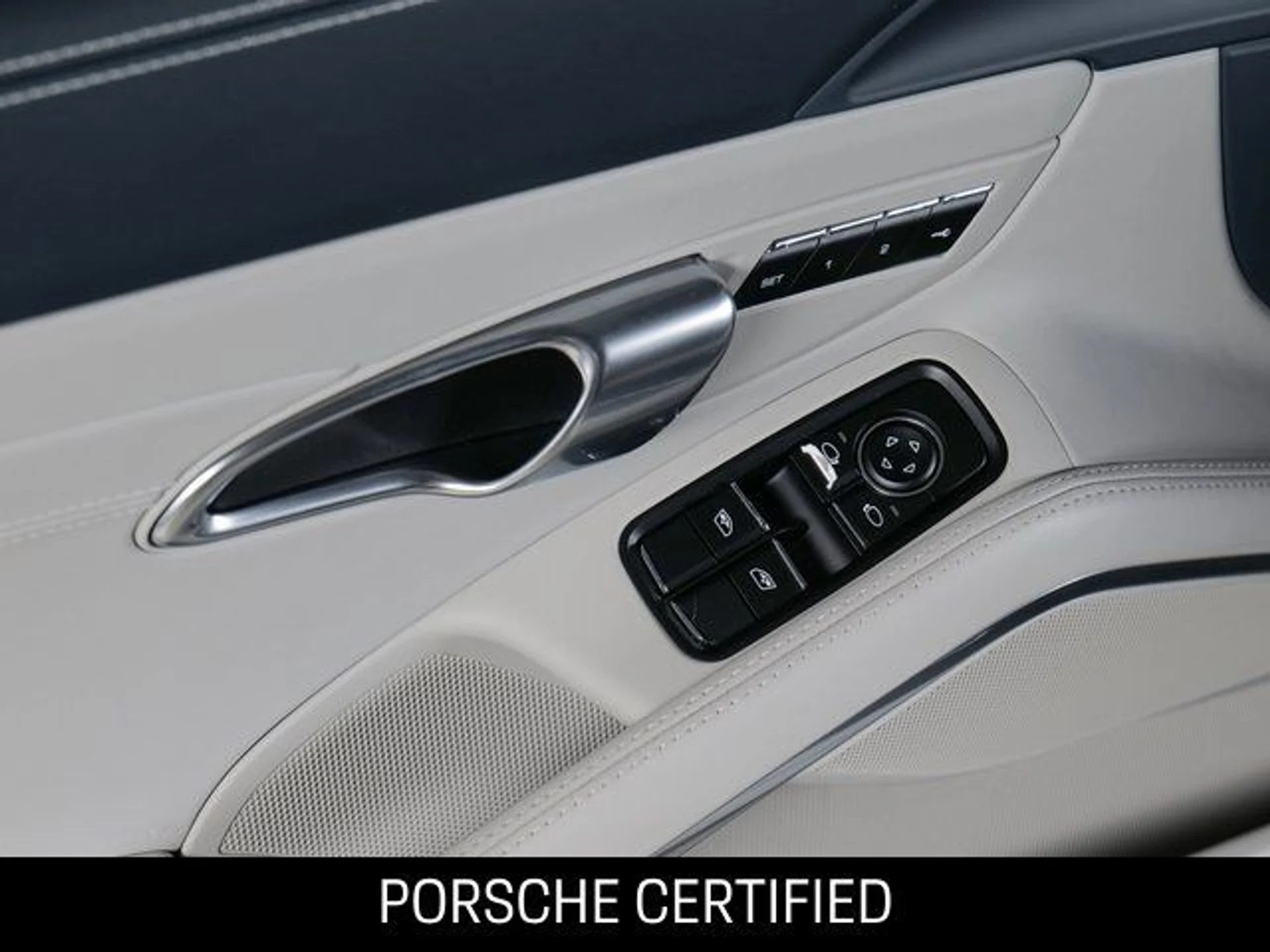 mph029_3663440217_7ab13b945a906284f737814de43c70c1_538b360988