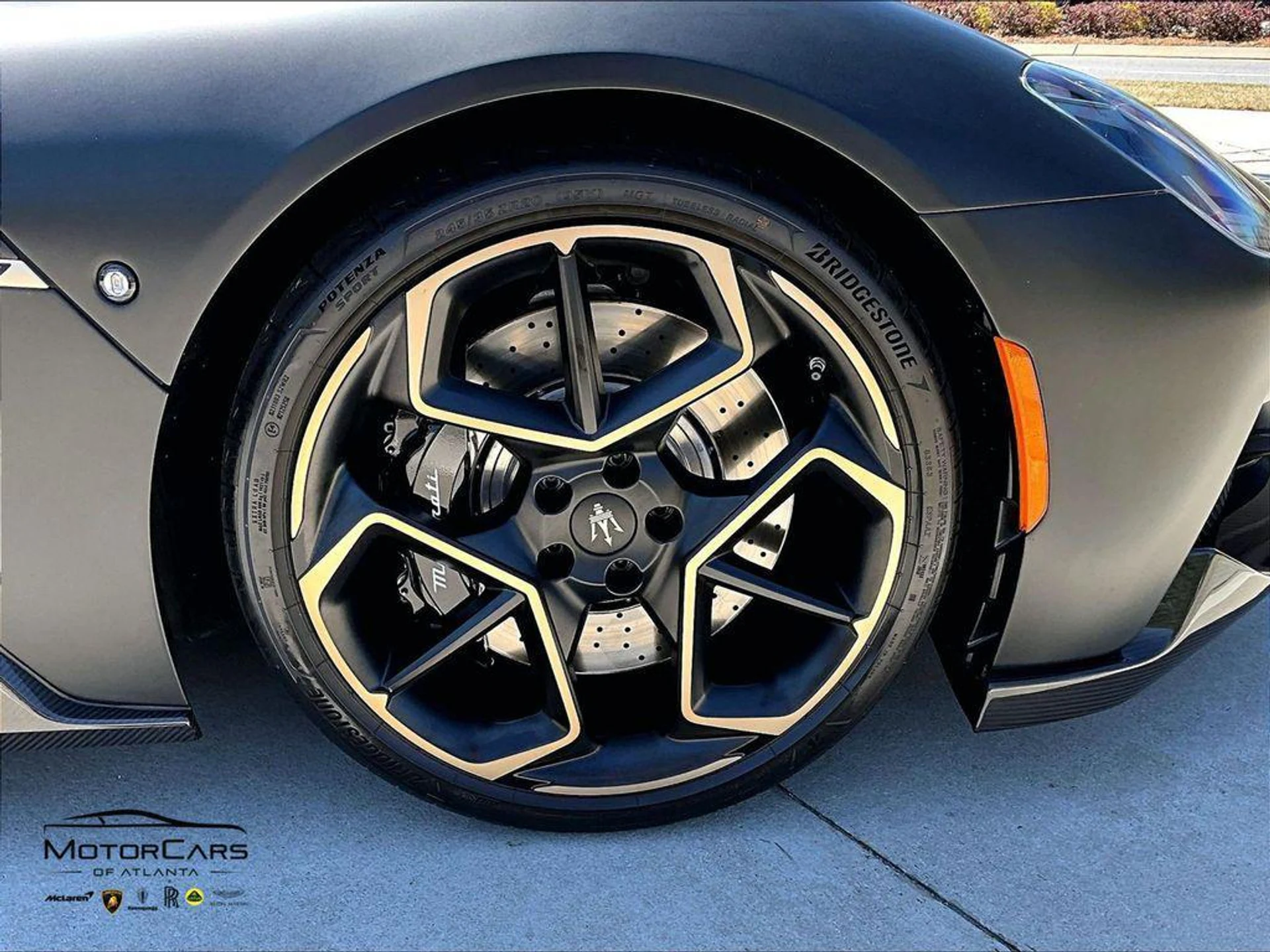 mph029_3665188157_gfj_LNO_34_Me98_Wg_En_D_Rvlp5dxs_Ic_5e73d83d34