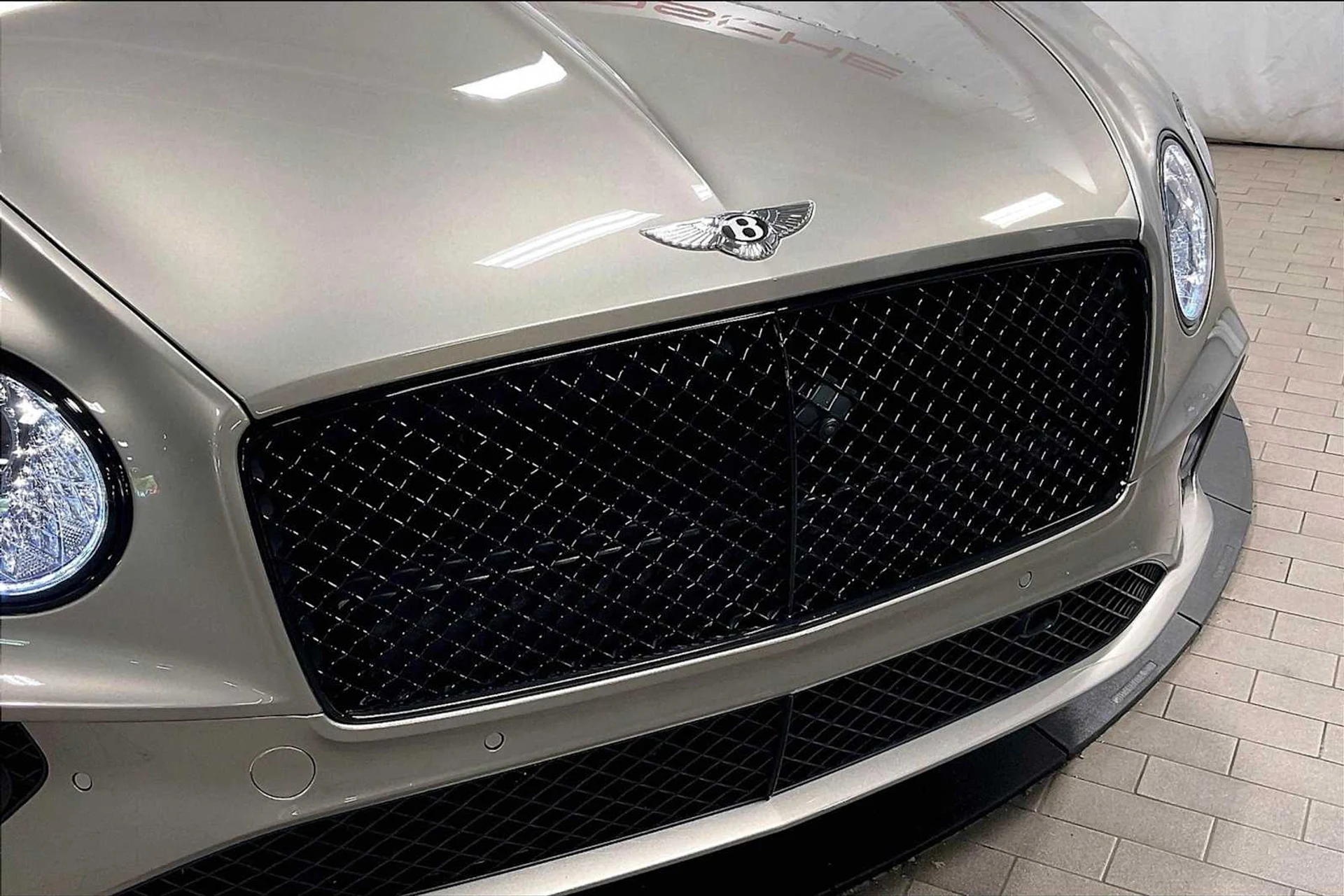 mph029_368187745_ac6e89d904a512fa46635d85feb1be1fx_3e1c9b90b6