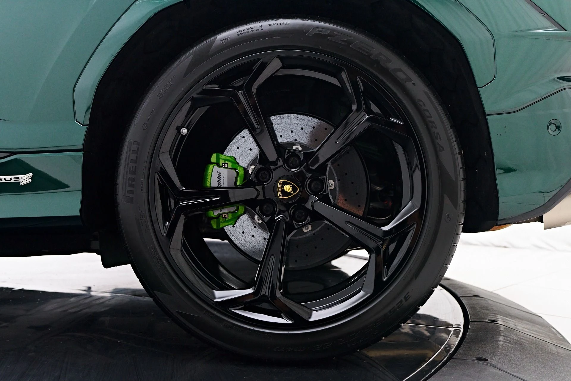 mph029_3689671106_Used_2024_Lamborghini_Urus_S_1749338322_3a760c5a94